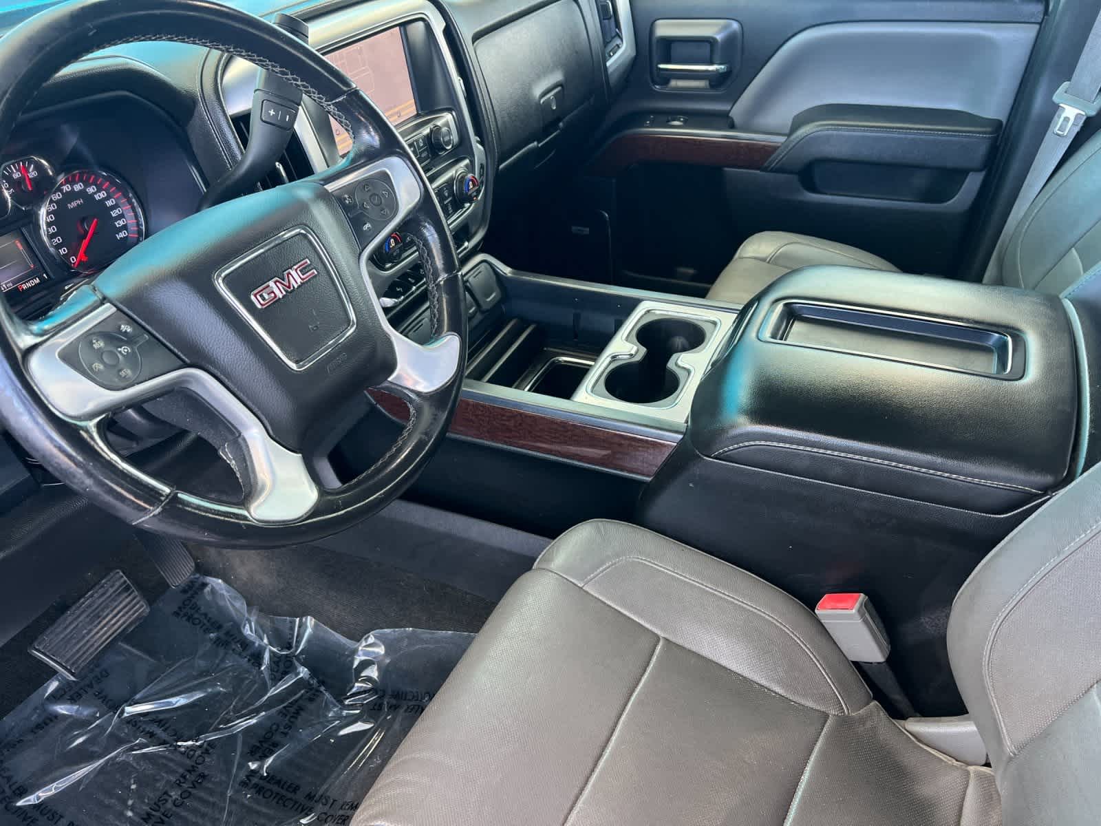 Thumbnail: 2015 GMC Sierra 2500 - 11