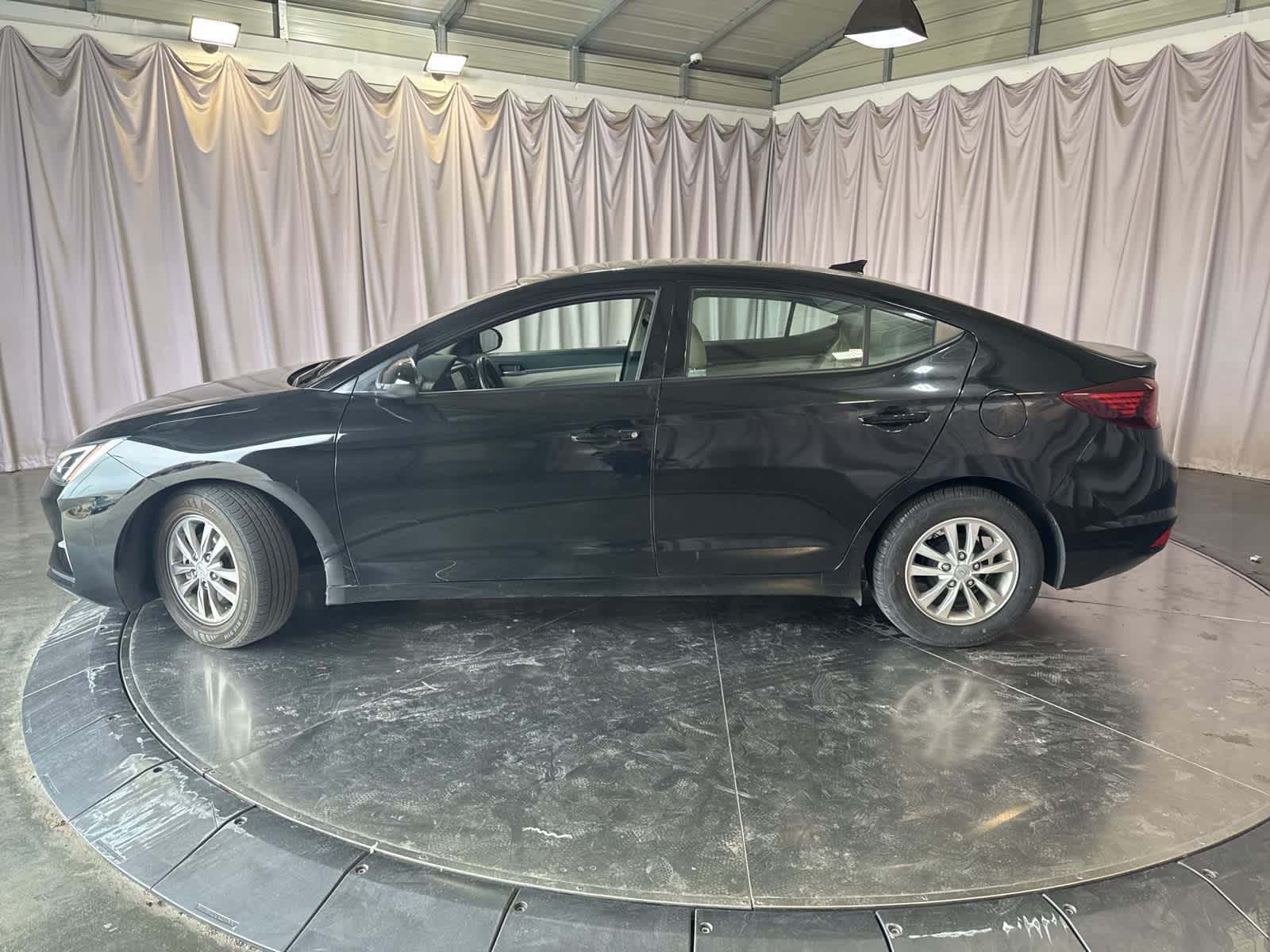 Thumbnail: 2020 Hyundai Elantra - 9