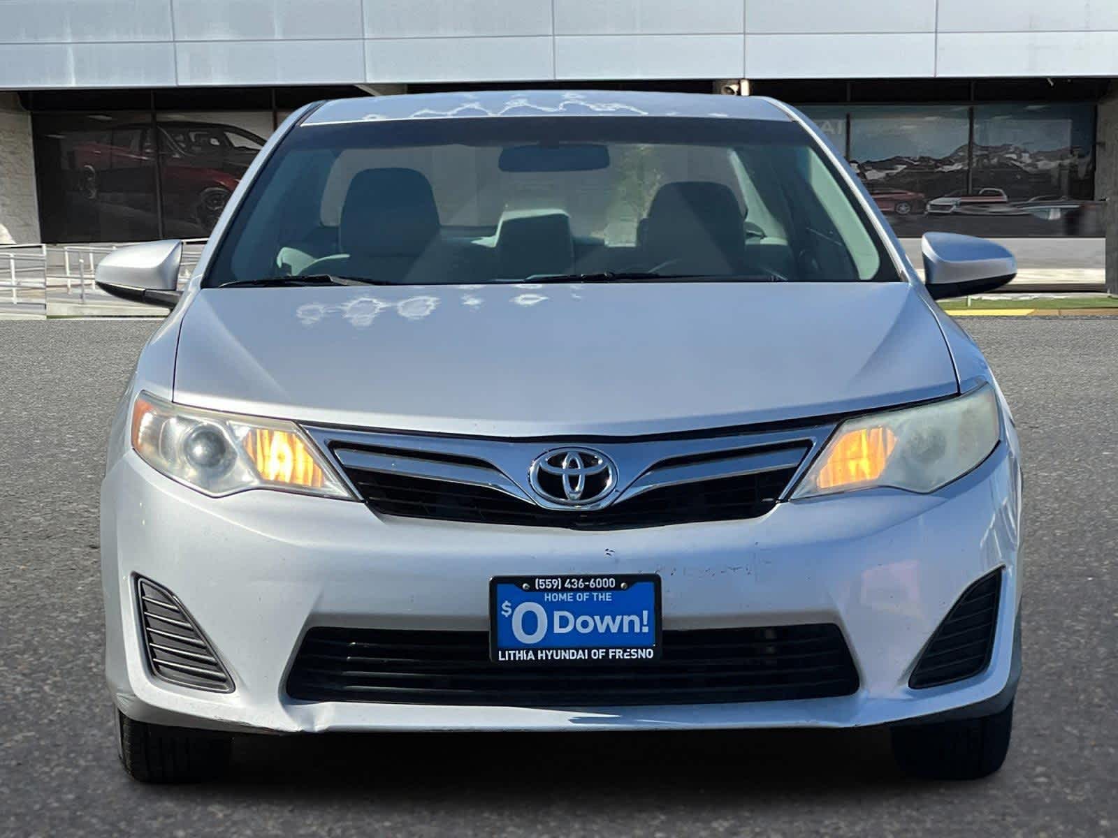 Thumbnail: 2012 Toyota Camry - 10