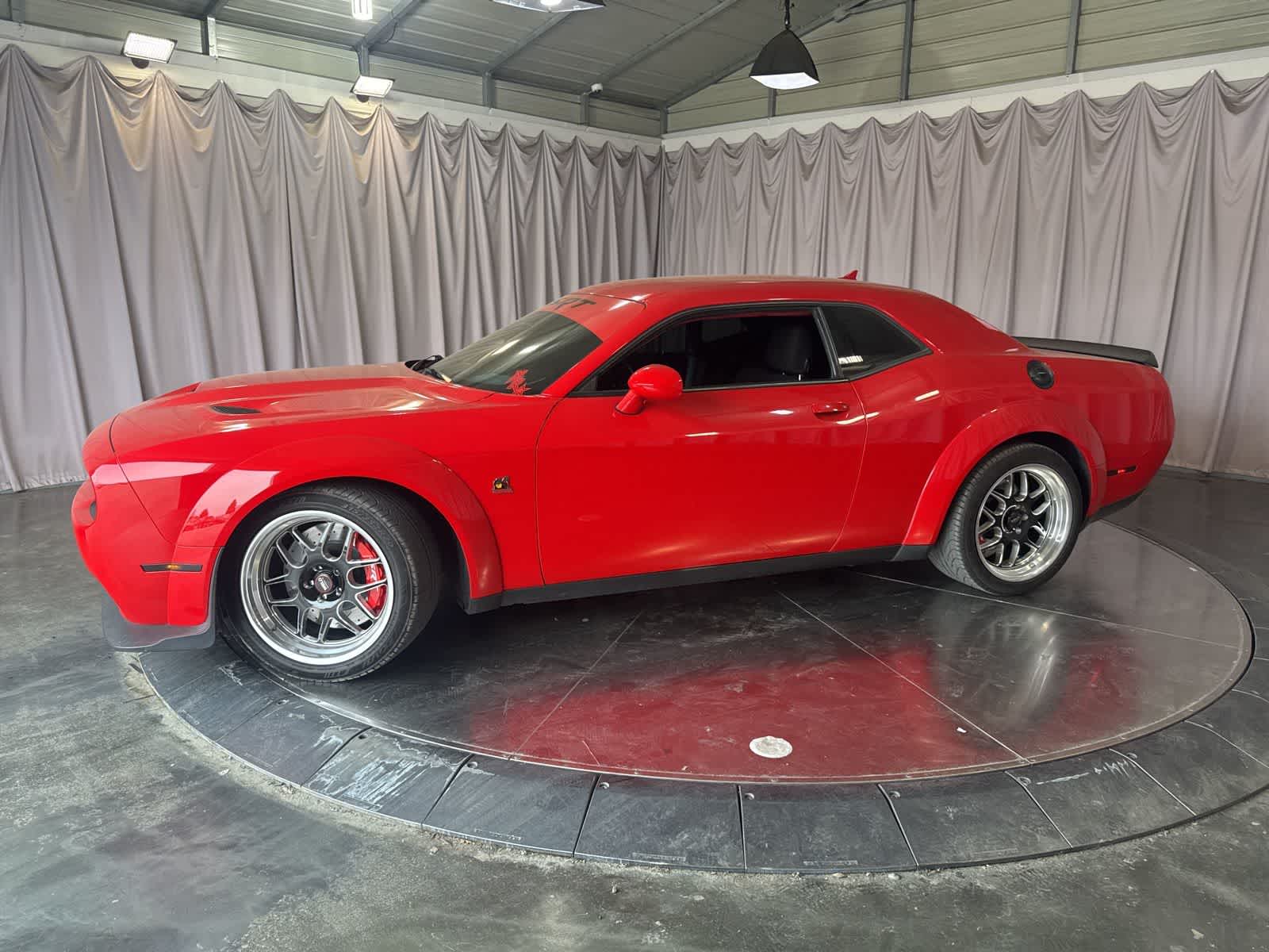 Thumbnail: 2022 Dodge Challenger - 8