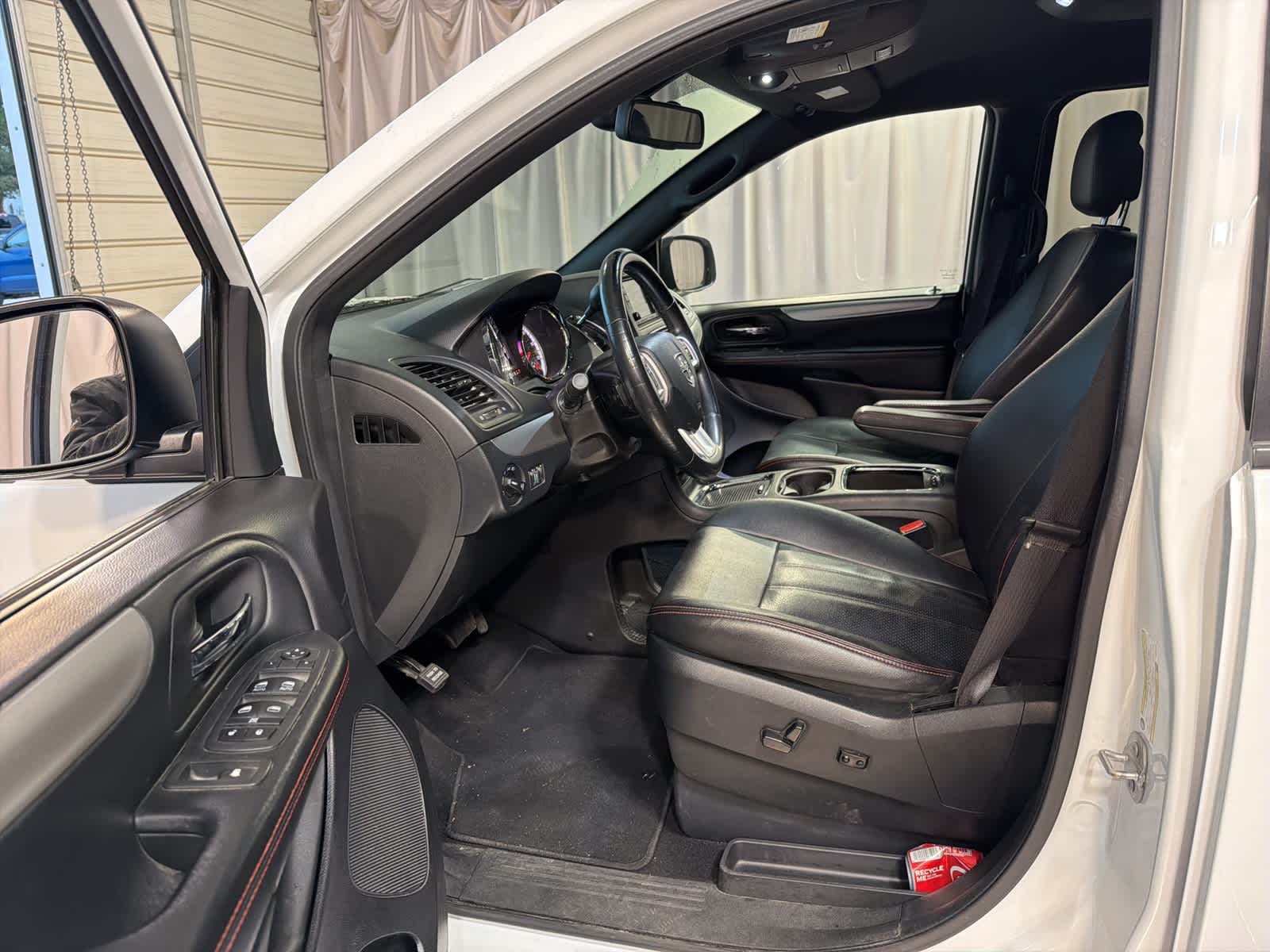 Thumbnail: 2019 Dodge Grand Caravan - 20