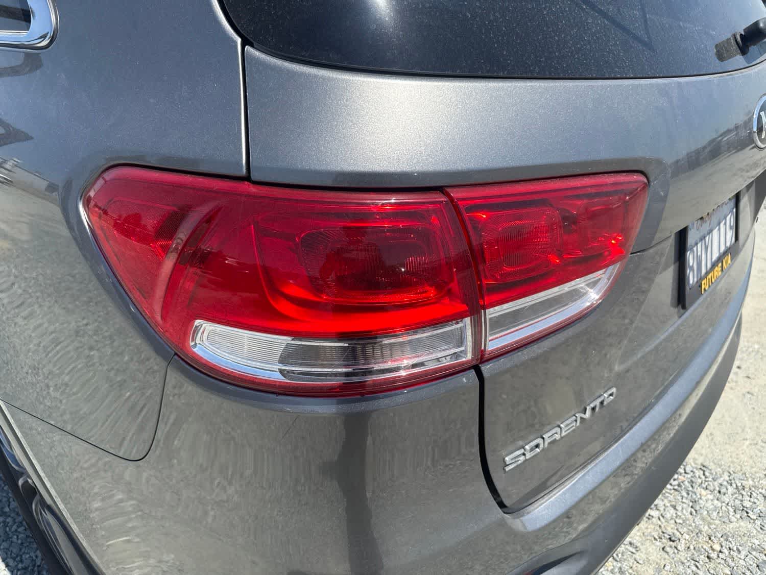 Thumbnail: 2017 Kia Sorento - 9