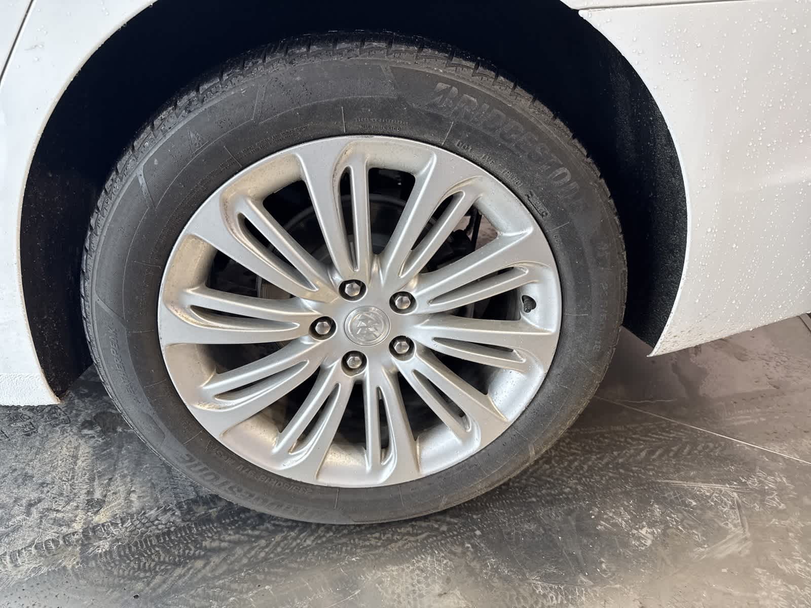 Thumbnail: 2019 Buick LaCrosse - 9