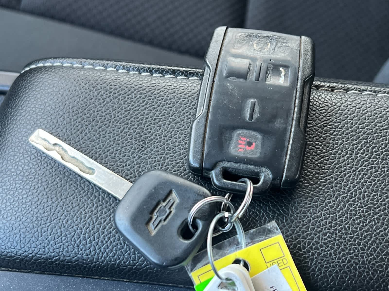 Thumbnail: 2016 Chevrolet Silverado 1500 - 26