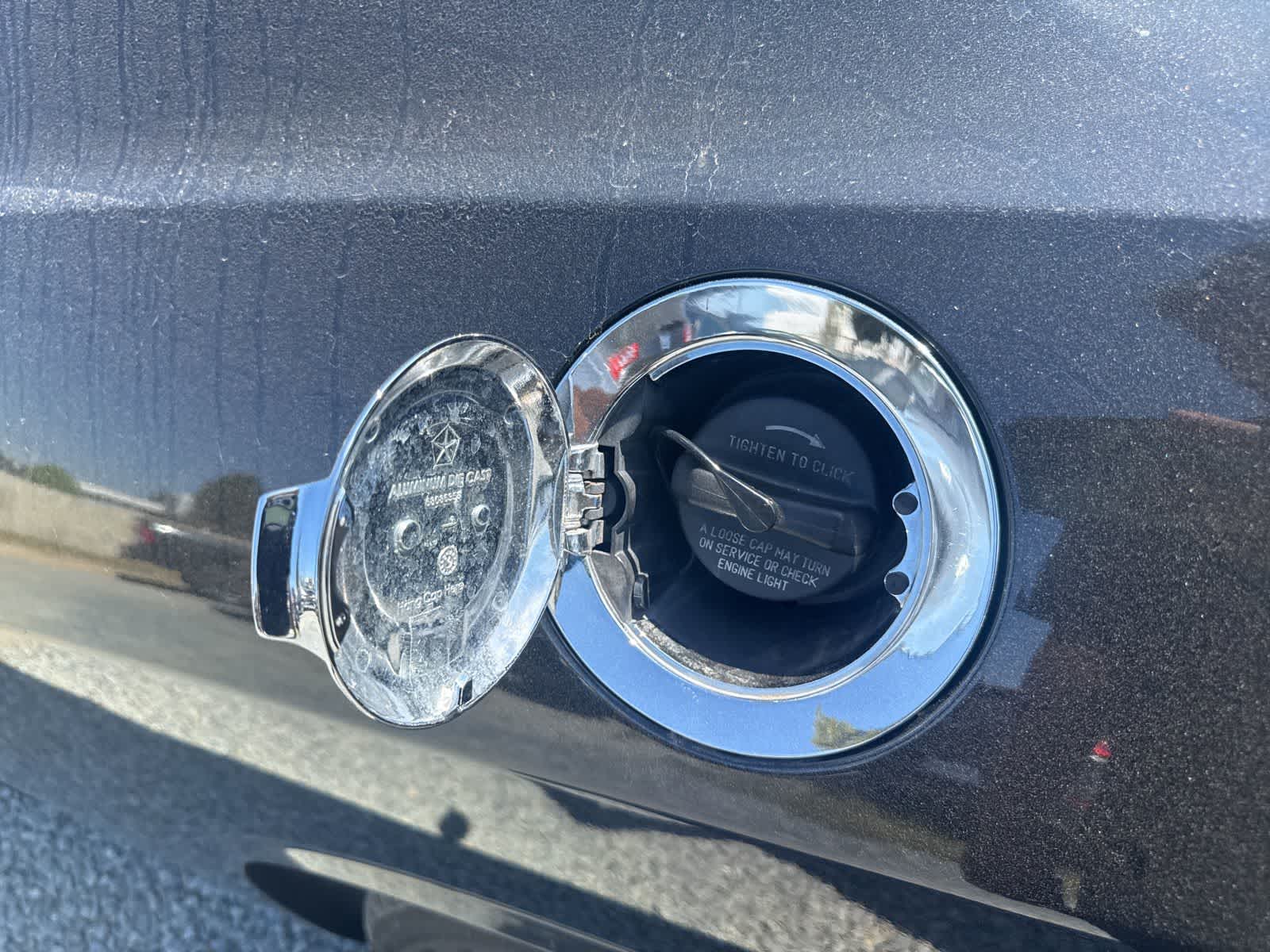 Thumbnail: 2015 Dodge Challenger - 10