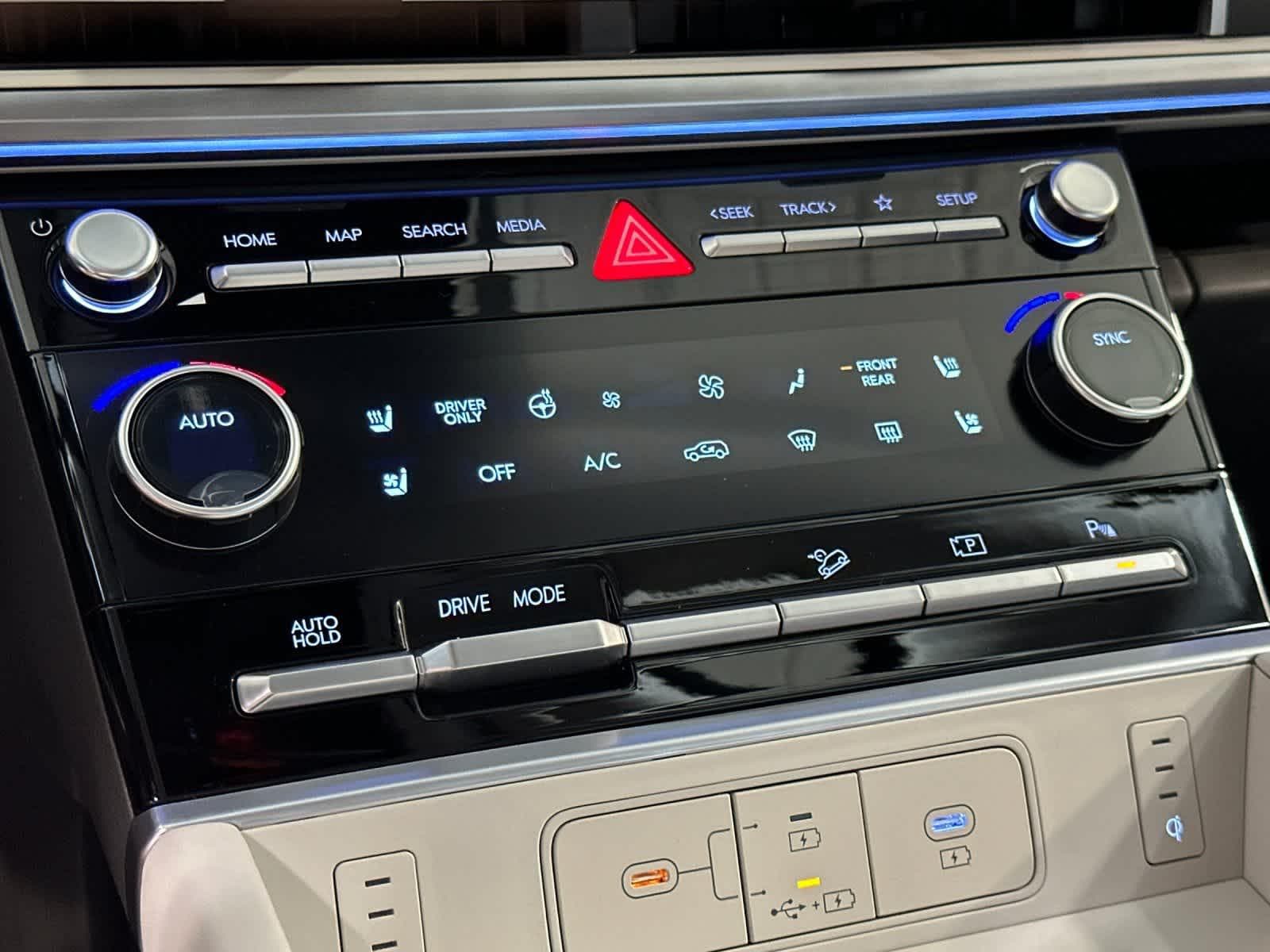 Thumbnail: 2026 Hyundai Santa Fe - 22