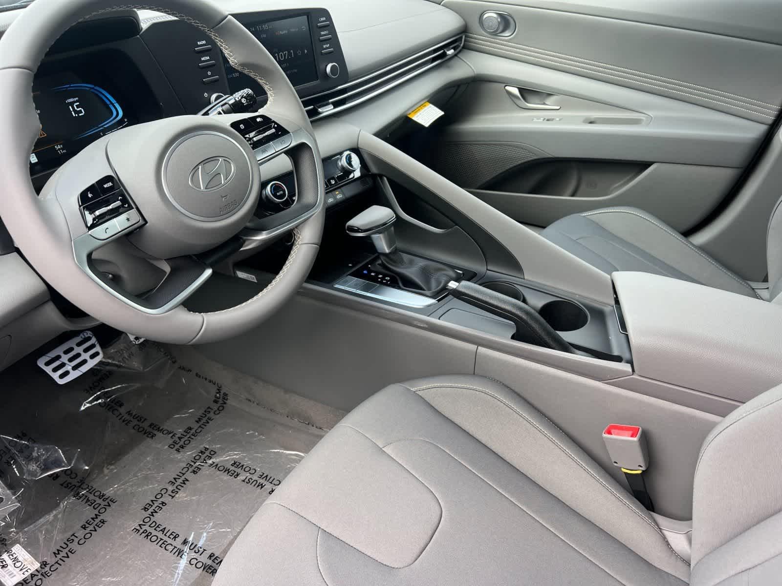 Thumbnail: 2025 Hyundai Elantra - 12