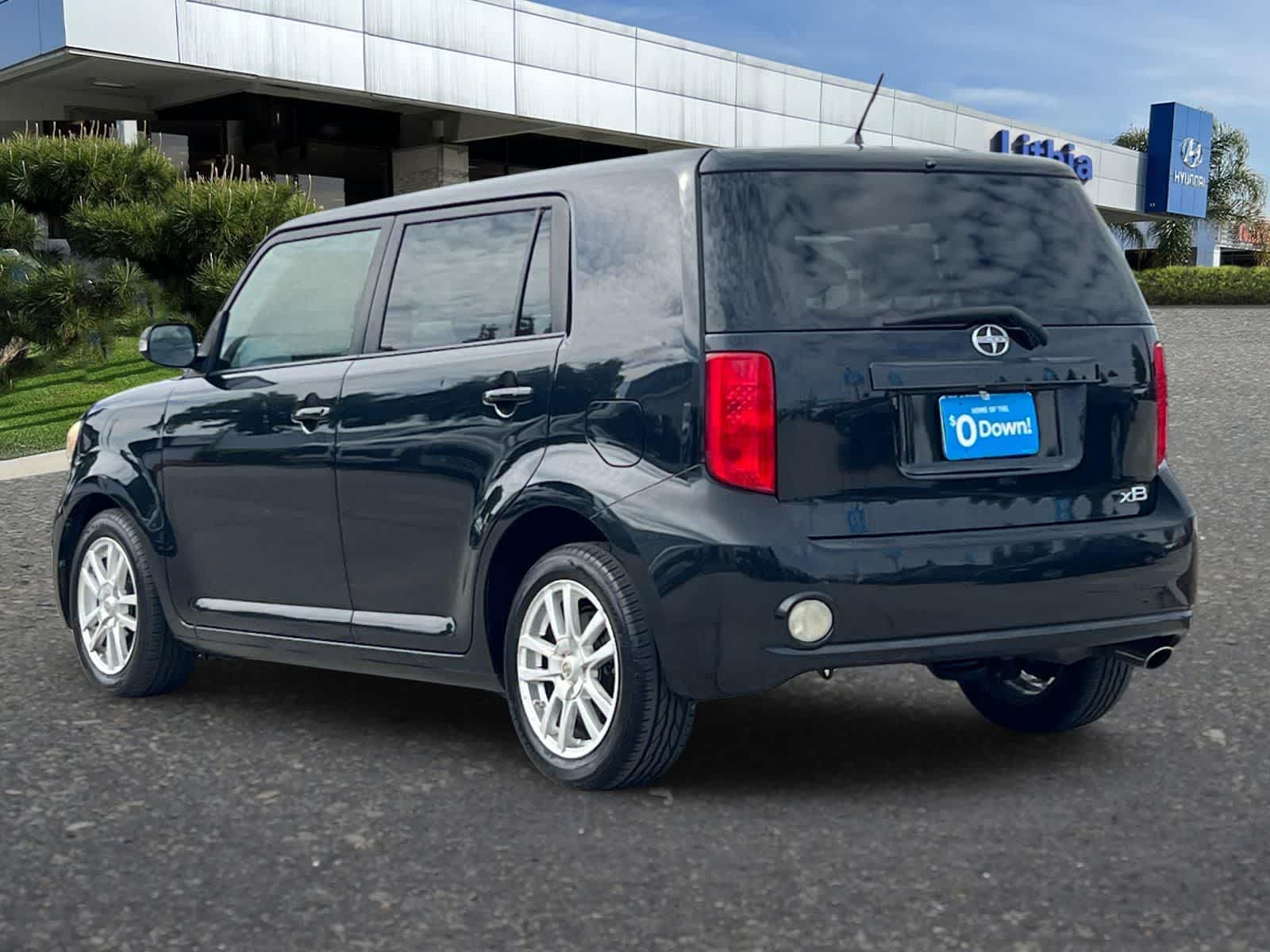 2008 Scion xB Base photo 6
