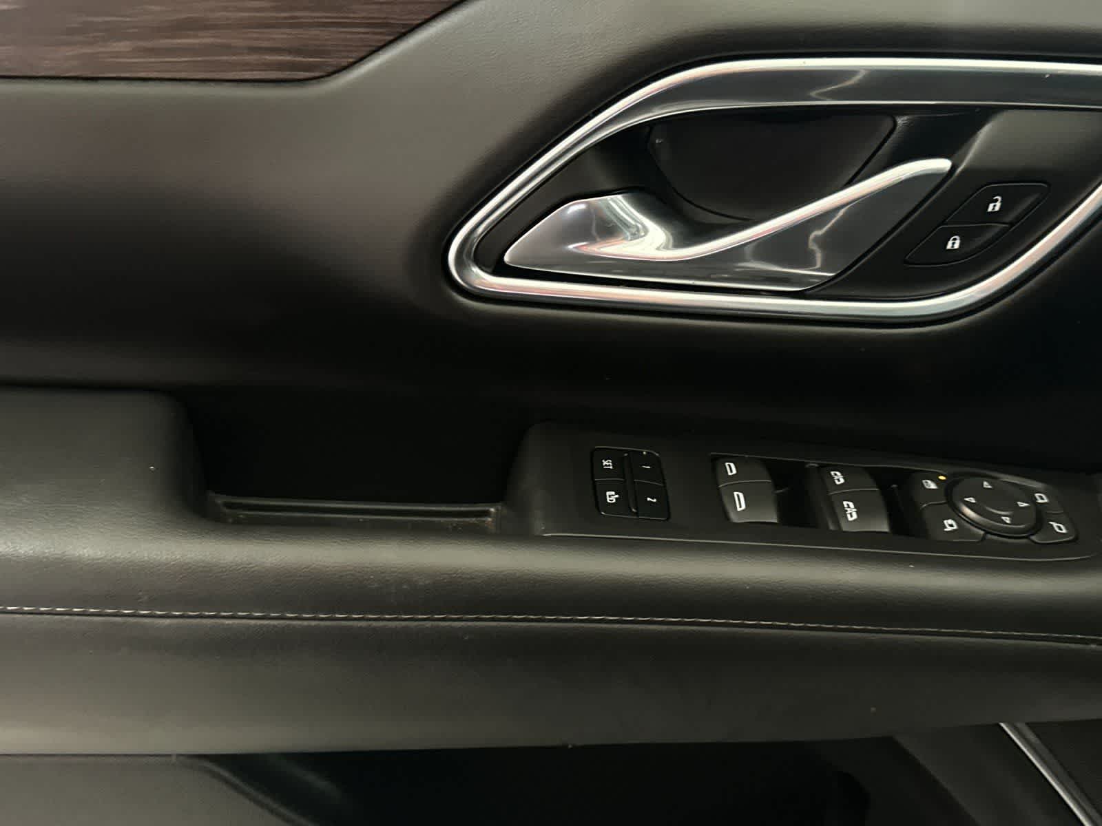 Thumbnail: 2023 Chevrolet Suburban - 13