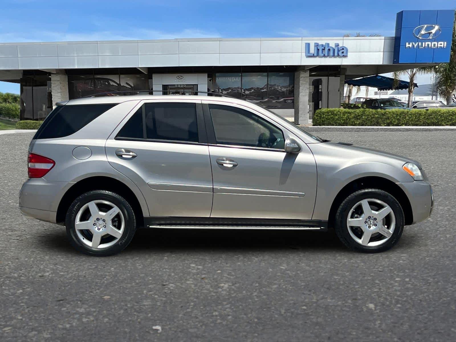 Thumbnail: 2008 Mercedes-Benz M-Class - 7