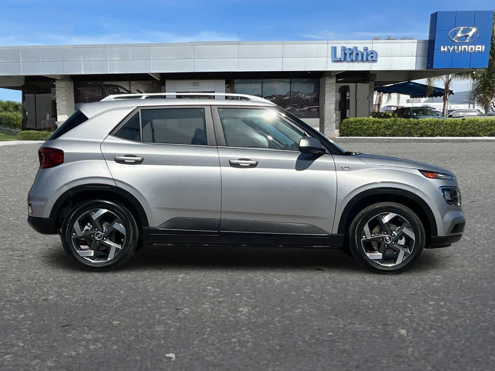 Thumbnail: 2025 Hyundai Venue - 8