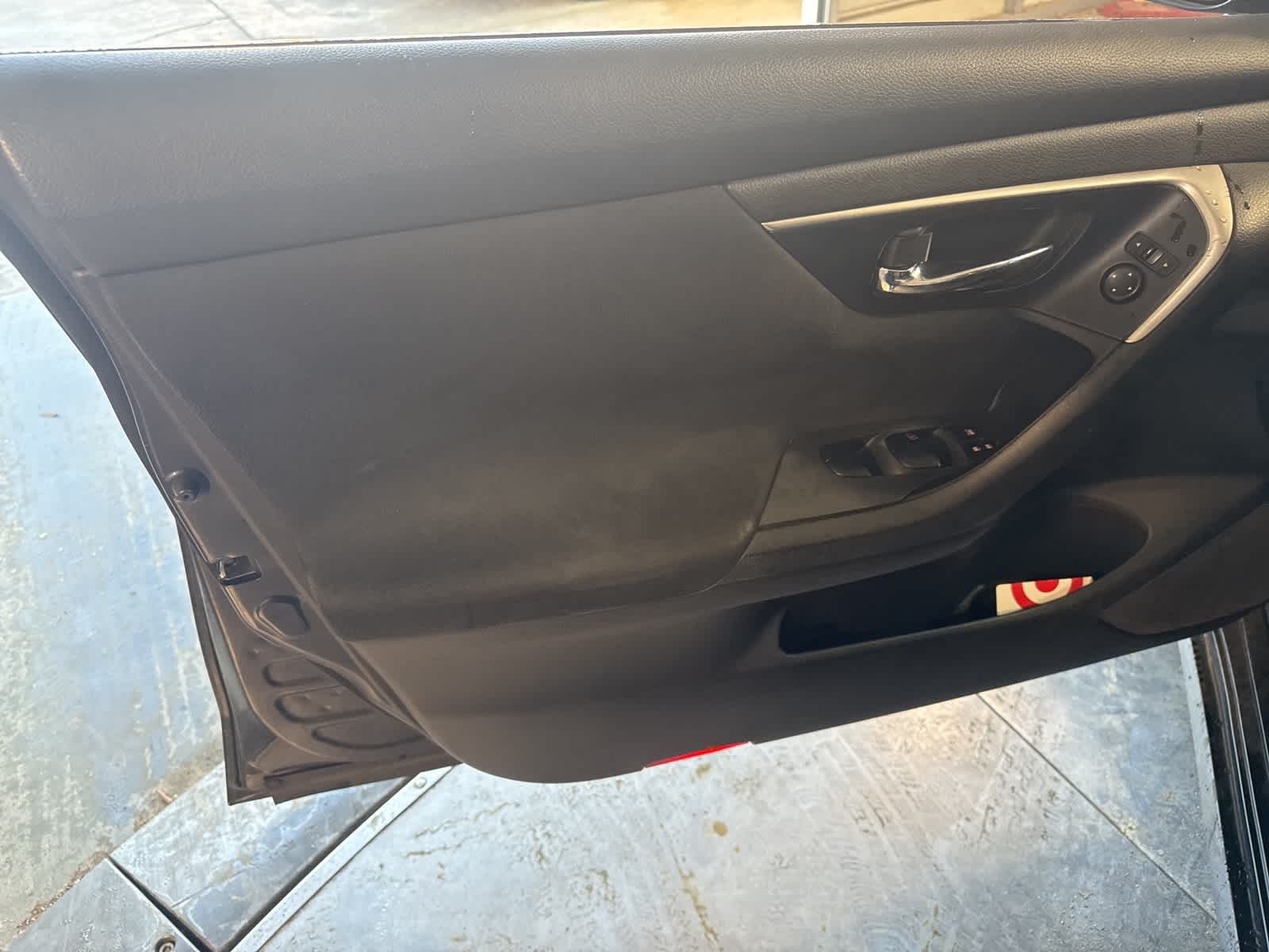 Thumbnail: 2015 Nissan Altima - 19