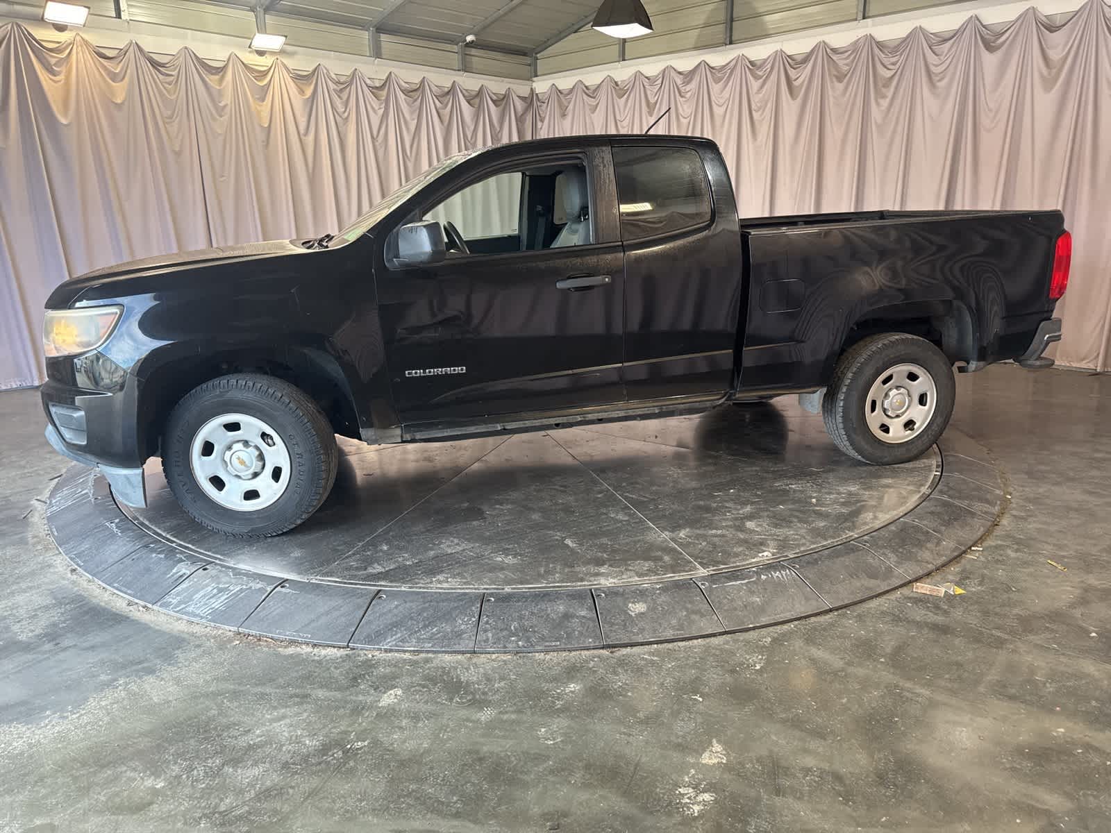 Thumbnail: 2015 Chevrolet Colorado - 8