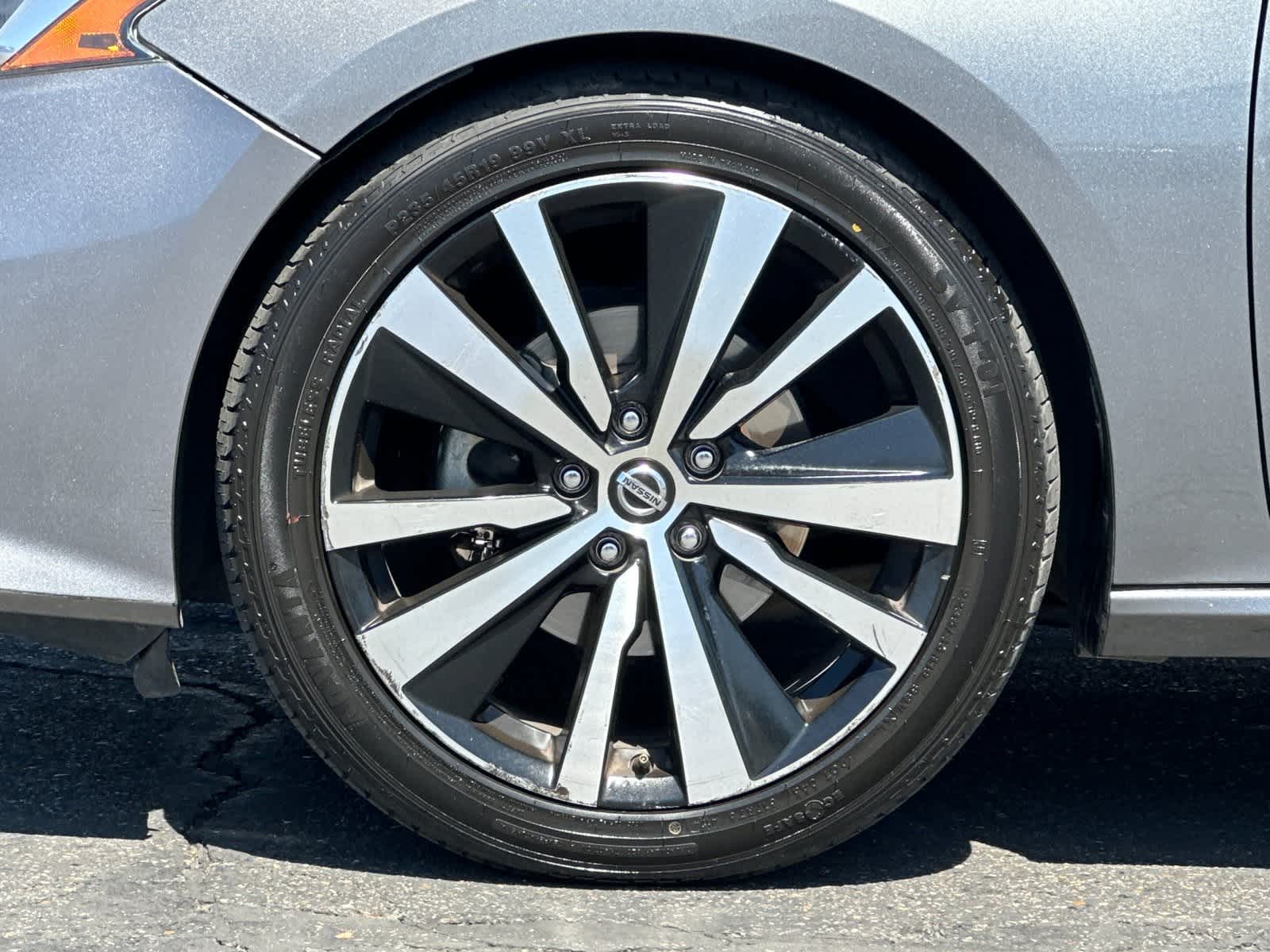 Thumbnail: 2020 Nissan Altima - 25
