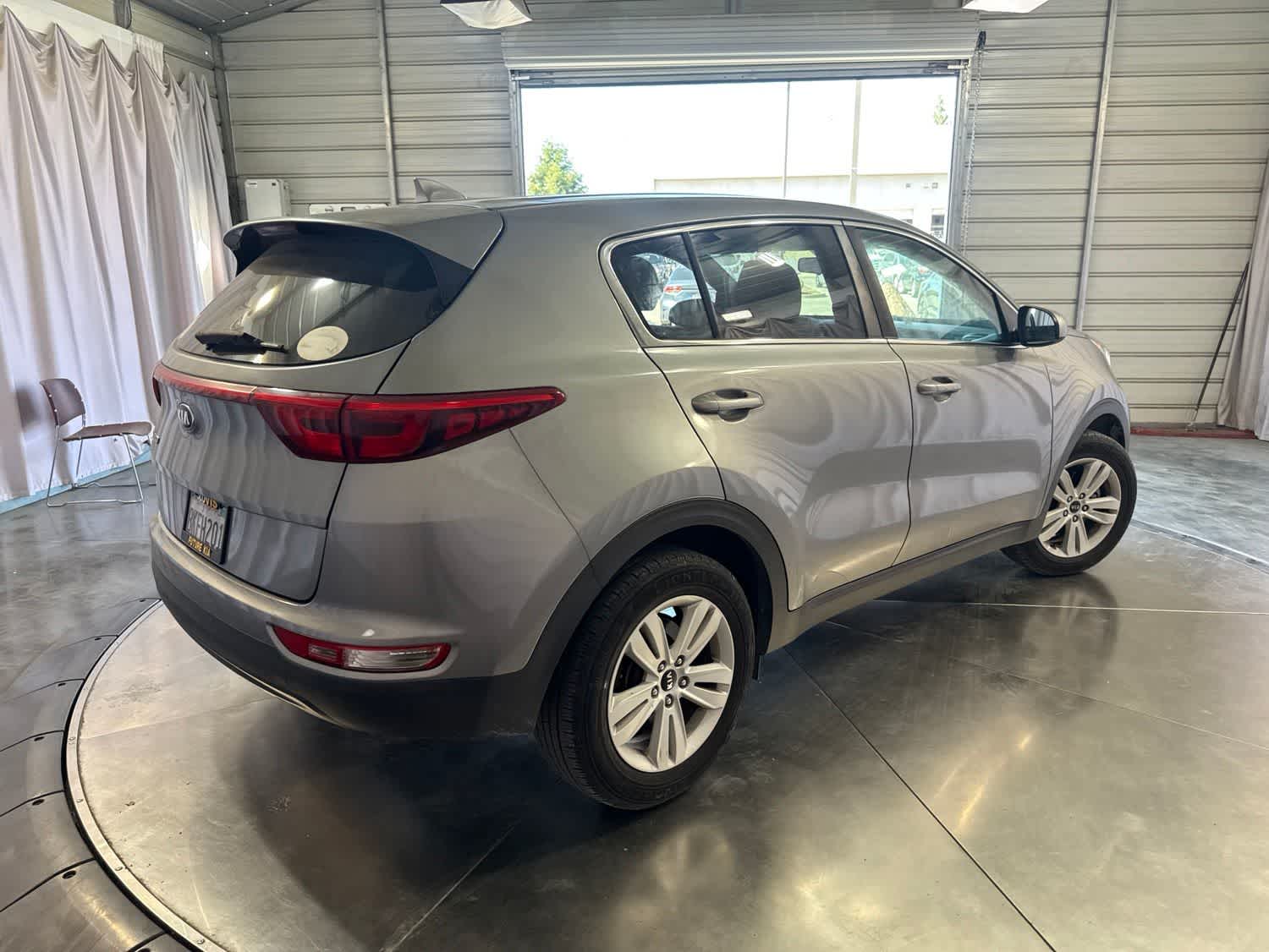 Thumbnail: 2019 Kia Sportage - 4