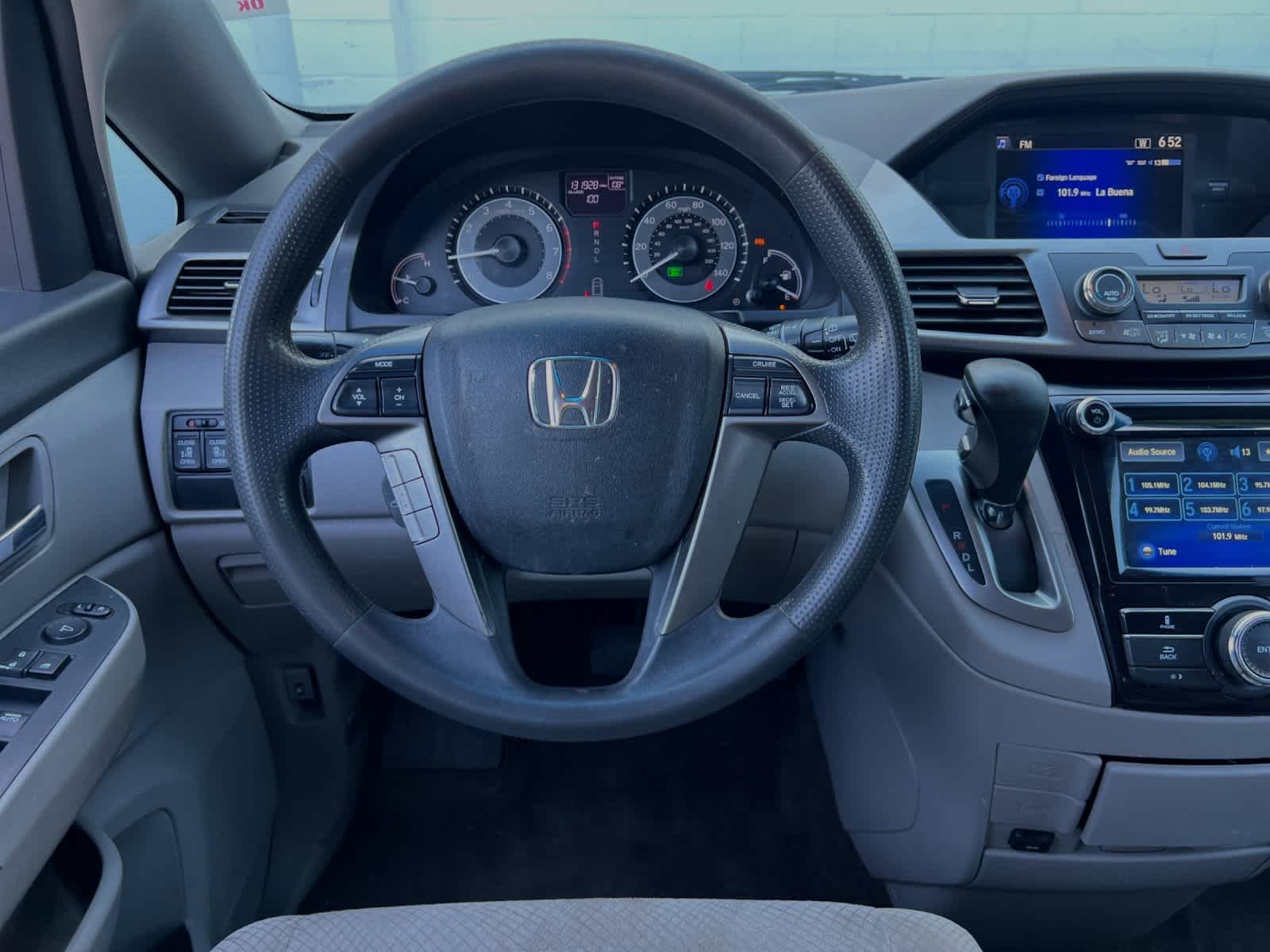 Thumbnail: 2014 Honda Odyssey - 14