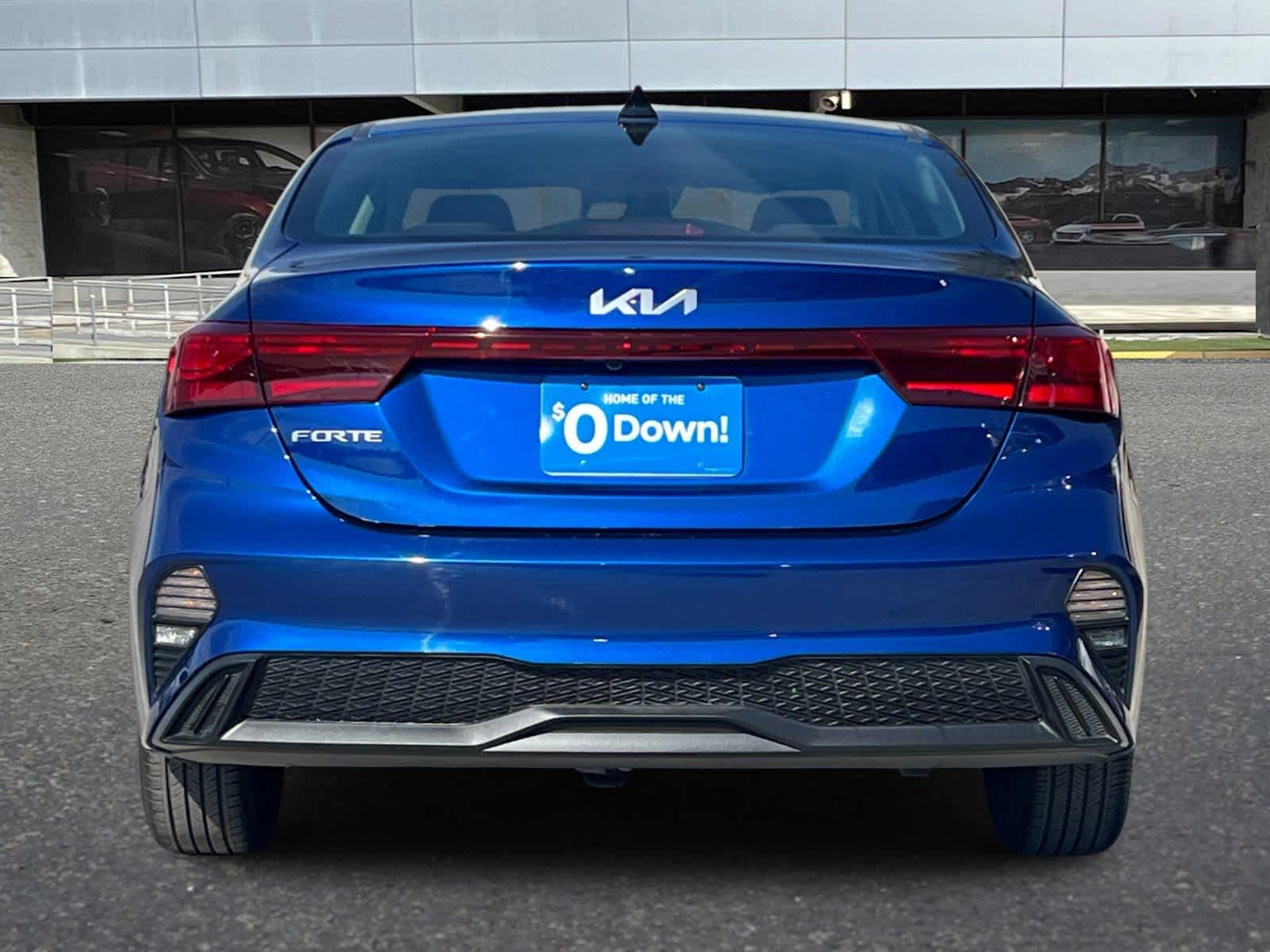 Thumbnail: 2022 Kia Forte - 7