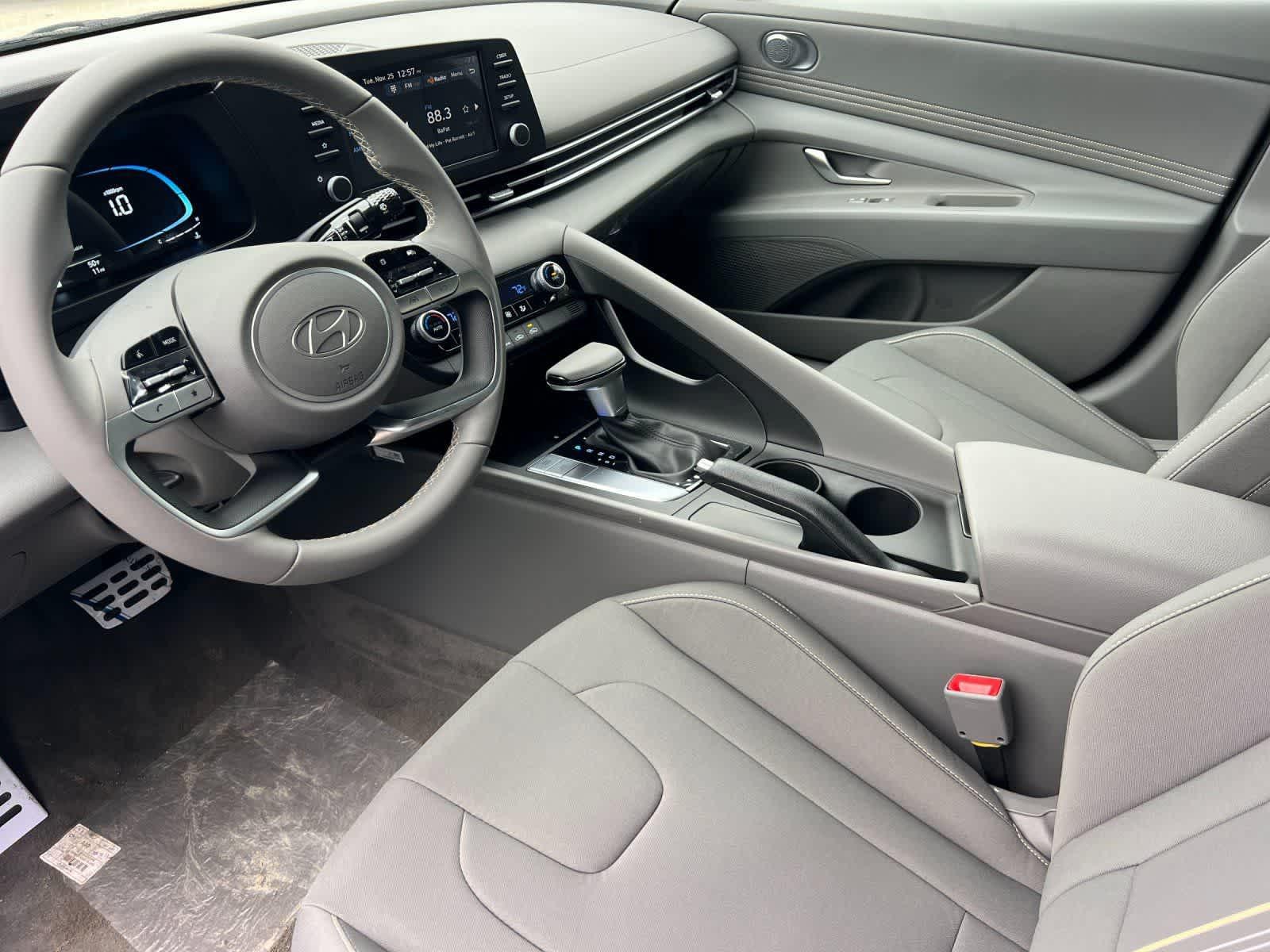 Thumbnail: 2026 Hyundai Elantra - 12