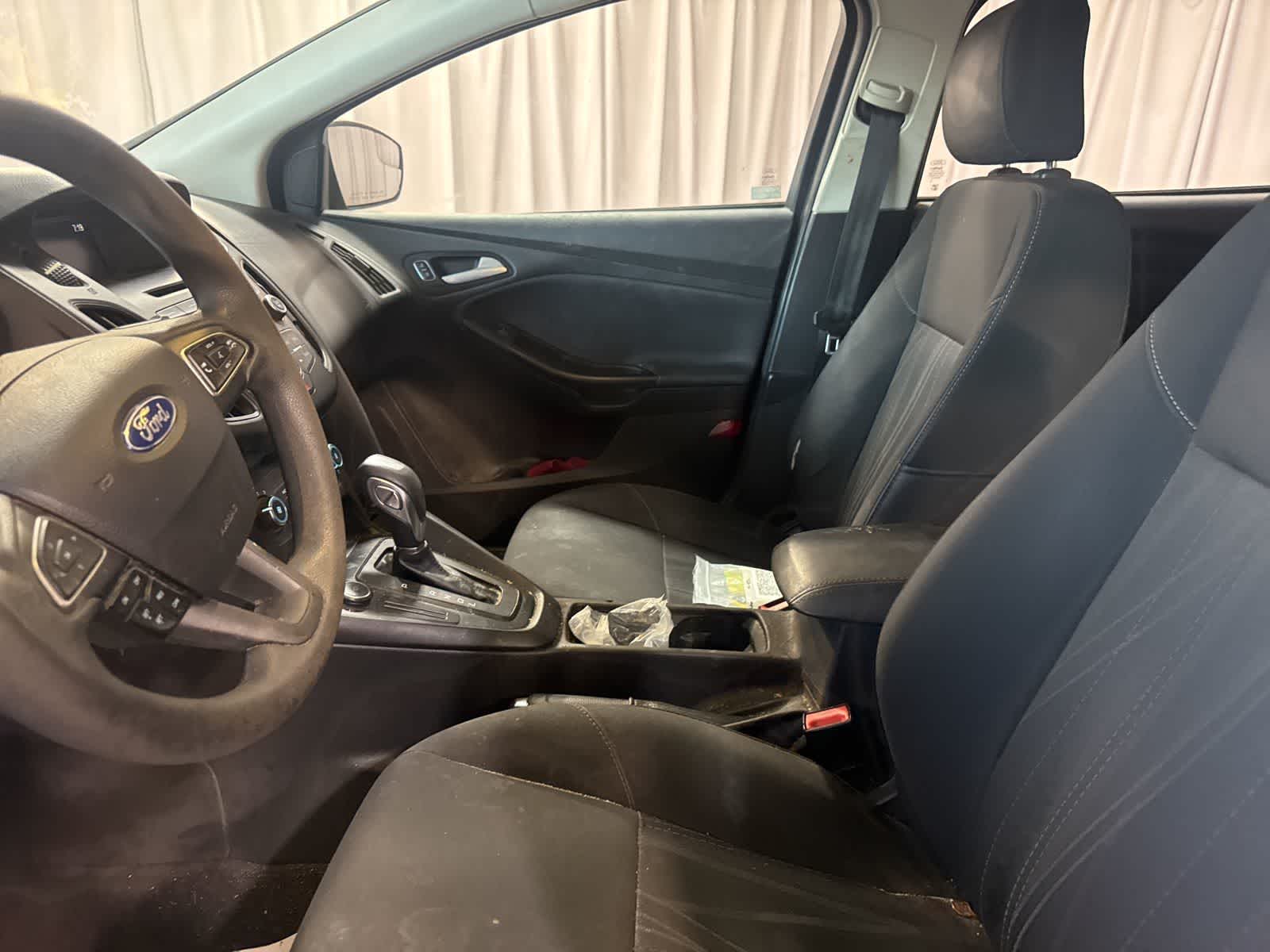 Thumbnail: 2016 Ford Focus - 19