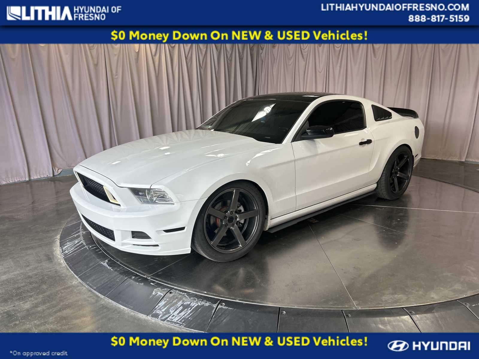 Thumbnail: 2014 Ford Mustang - 1