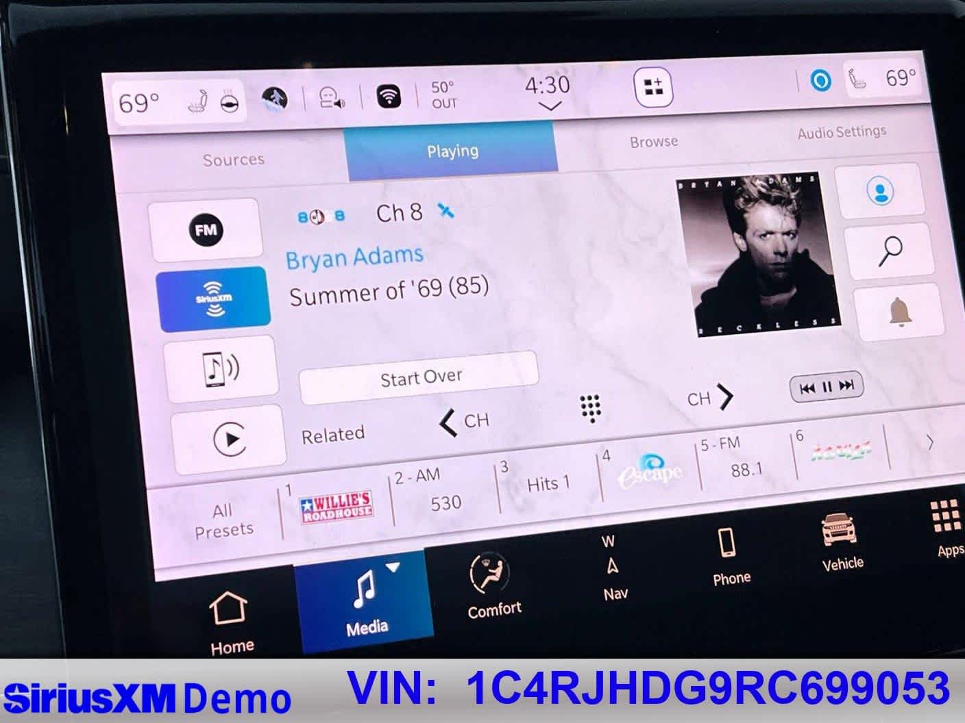 Thumbnail: 2024 Jeep Grand Cherokee - 33