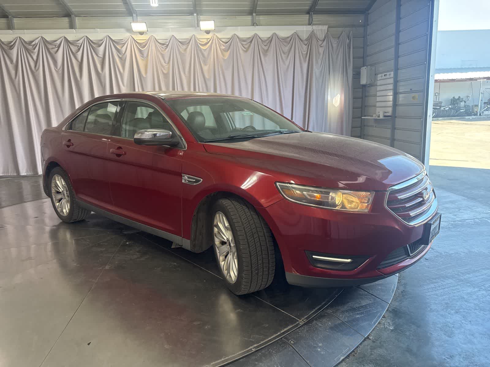 Thumbnail: 2018 Ford Taurus - 3