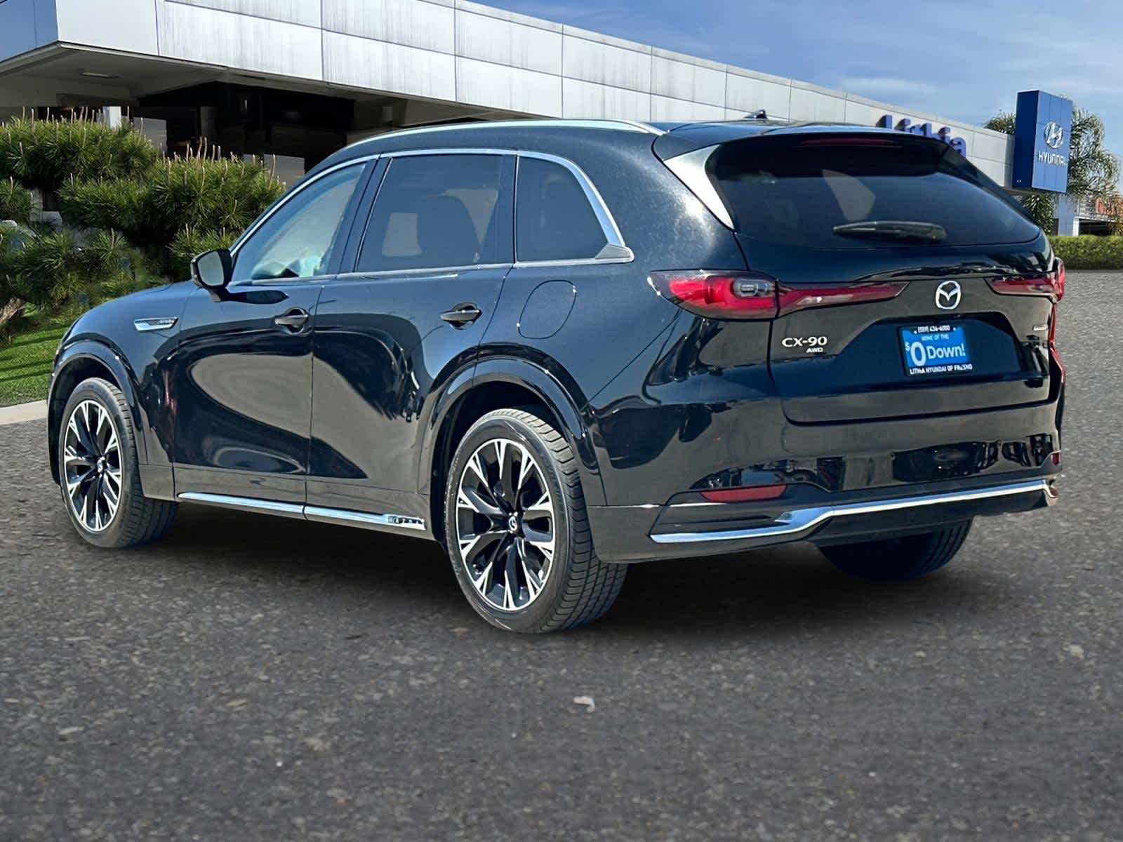 Thumbnail: 2024 Mazda CX-90 - 6