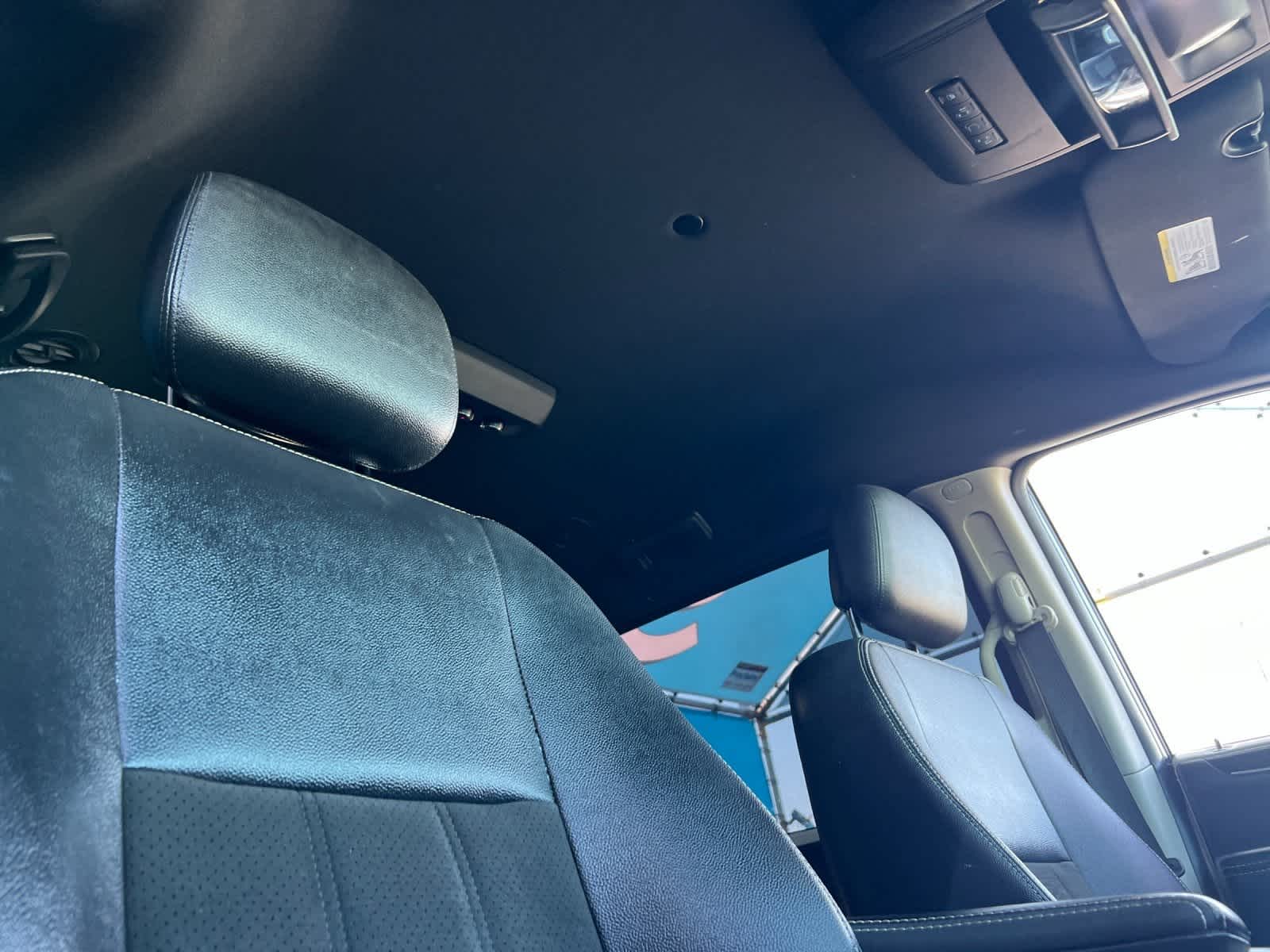 Thumbnail: 2019 Dodge Grand Caravan - 15