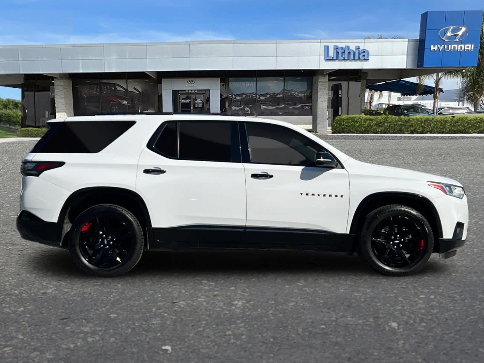 Thumbnail: 2021 Chevrolet Traverse - 8