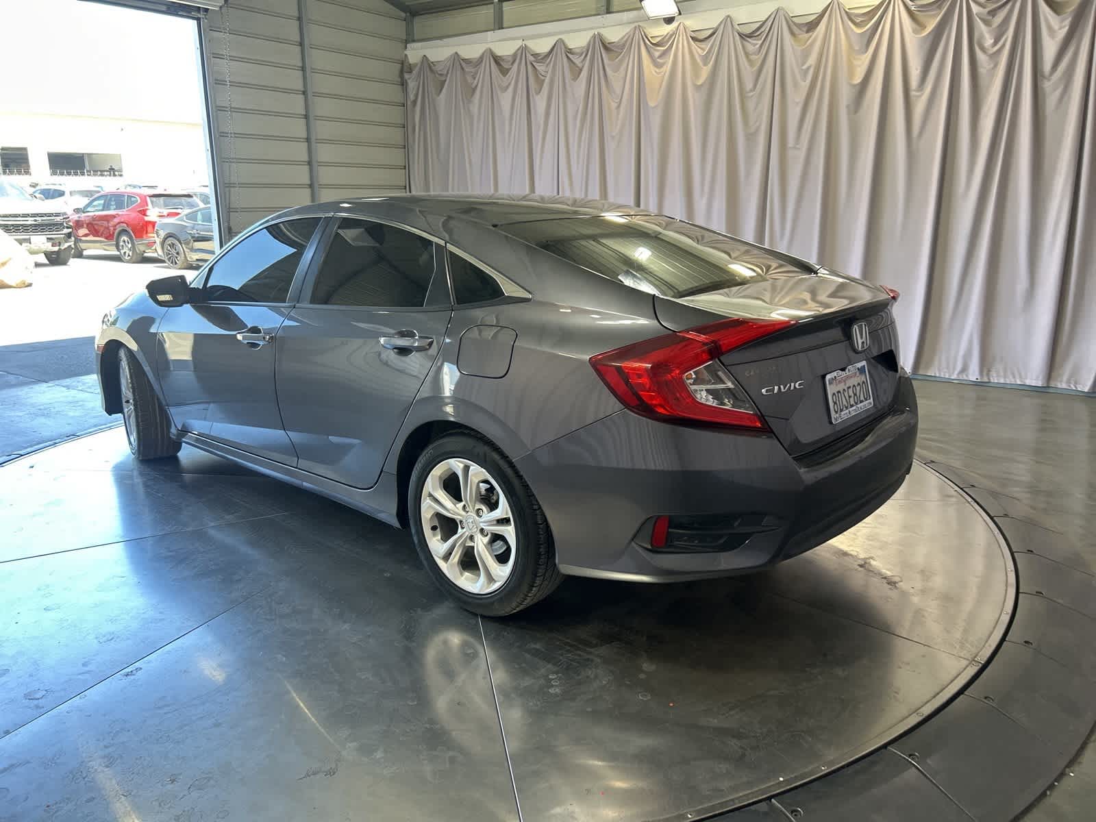 Thumbnail: 2018 Honda Civic - 14