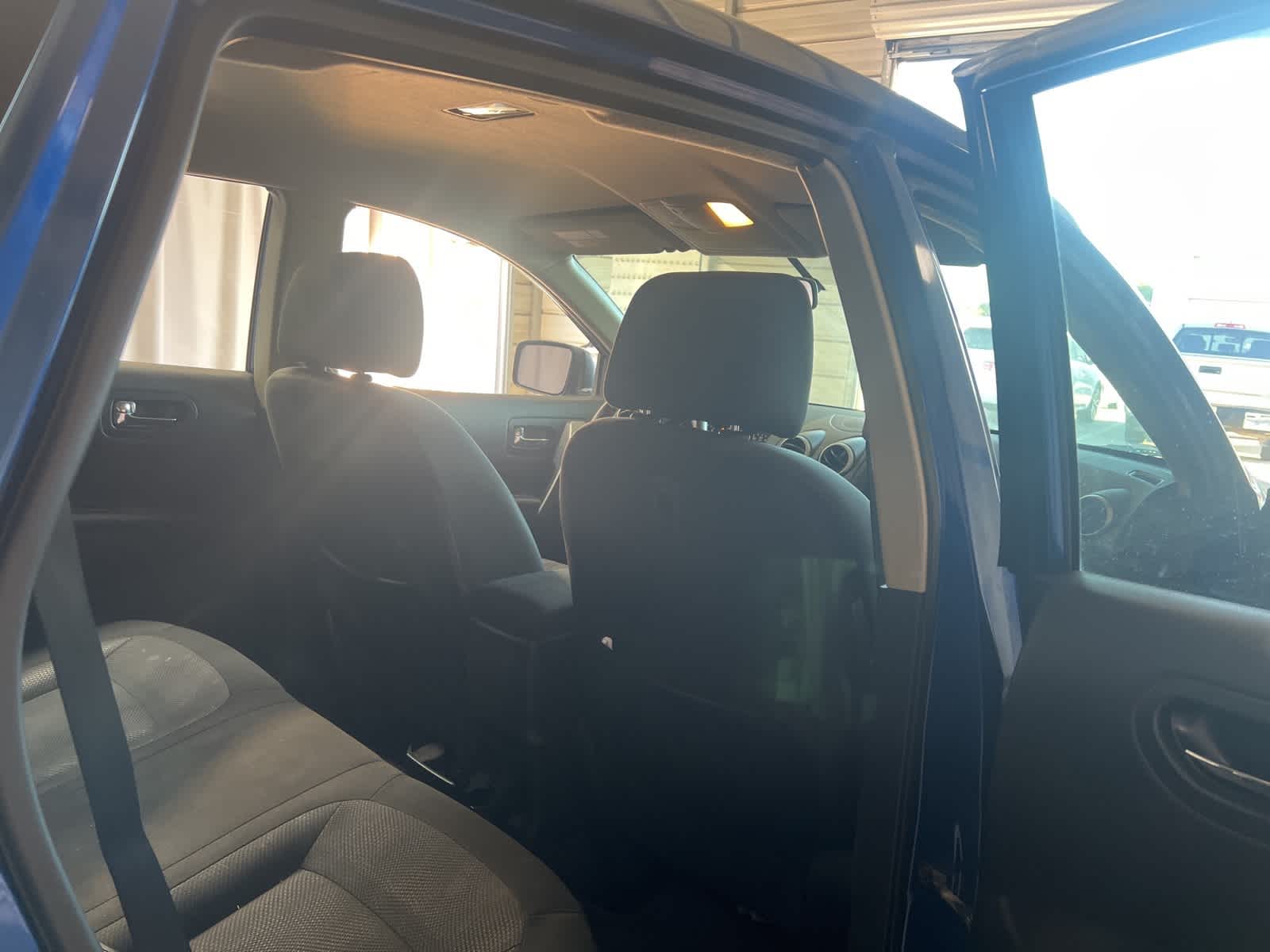 Thumbnail: 2011 Nissan Rogue - 15