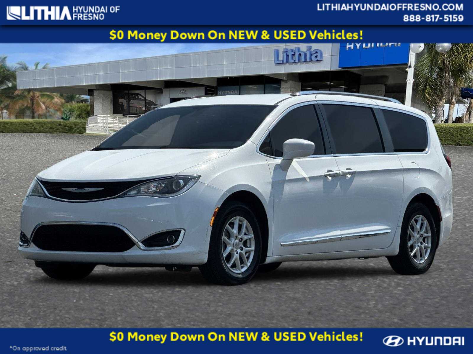2020 Chrysler Pacifica Touring L -
                  Fresno, CA