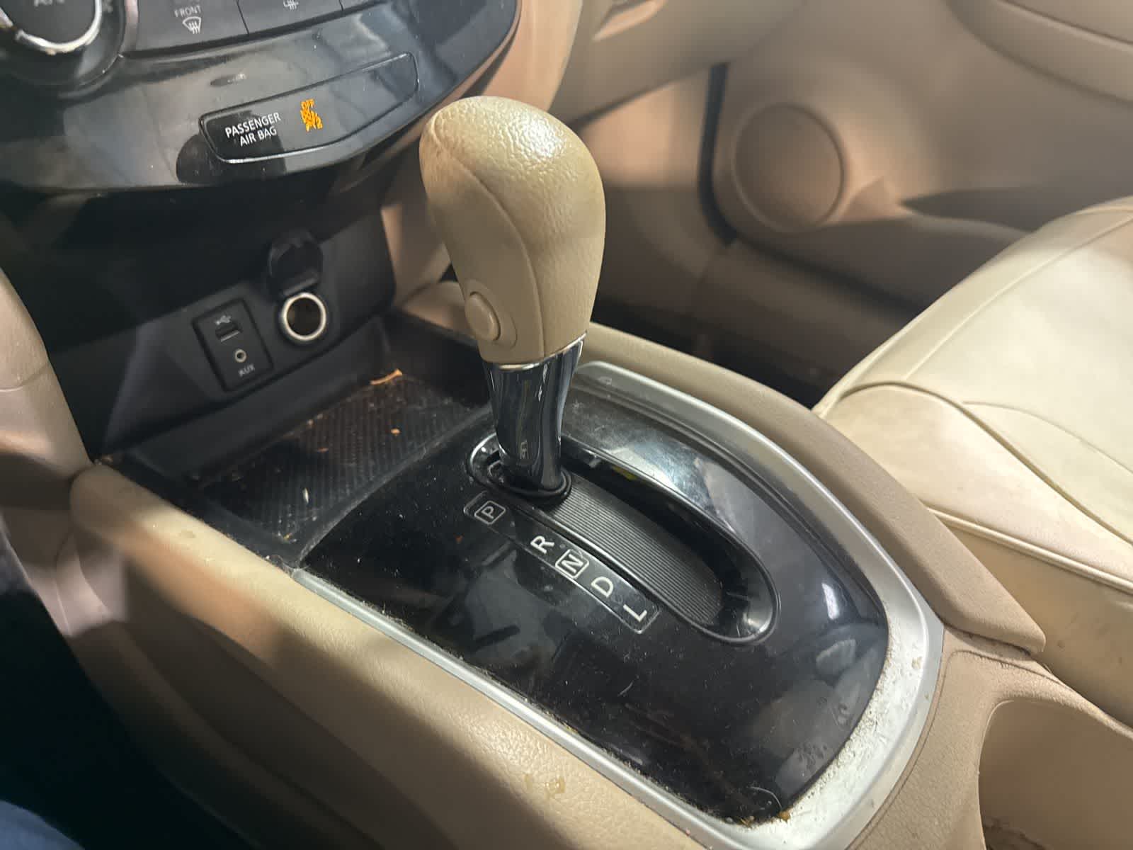 Thumbnail: 2015 Nissan Rogue - 23