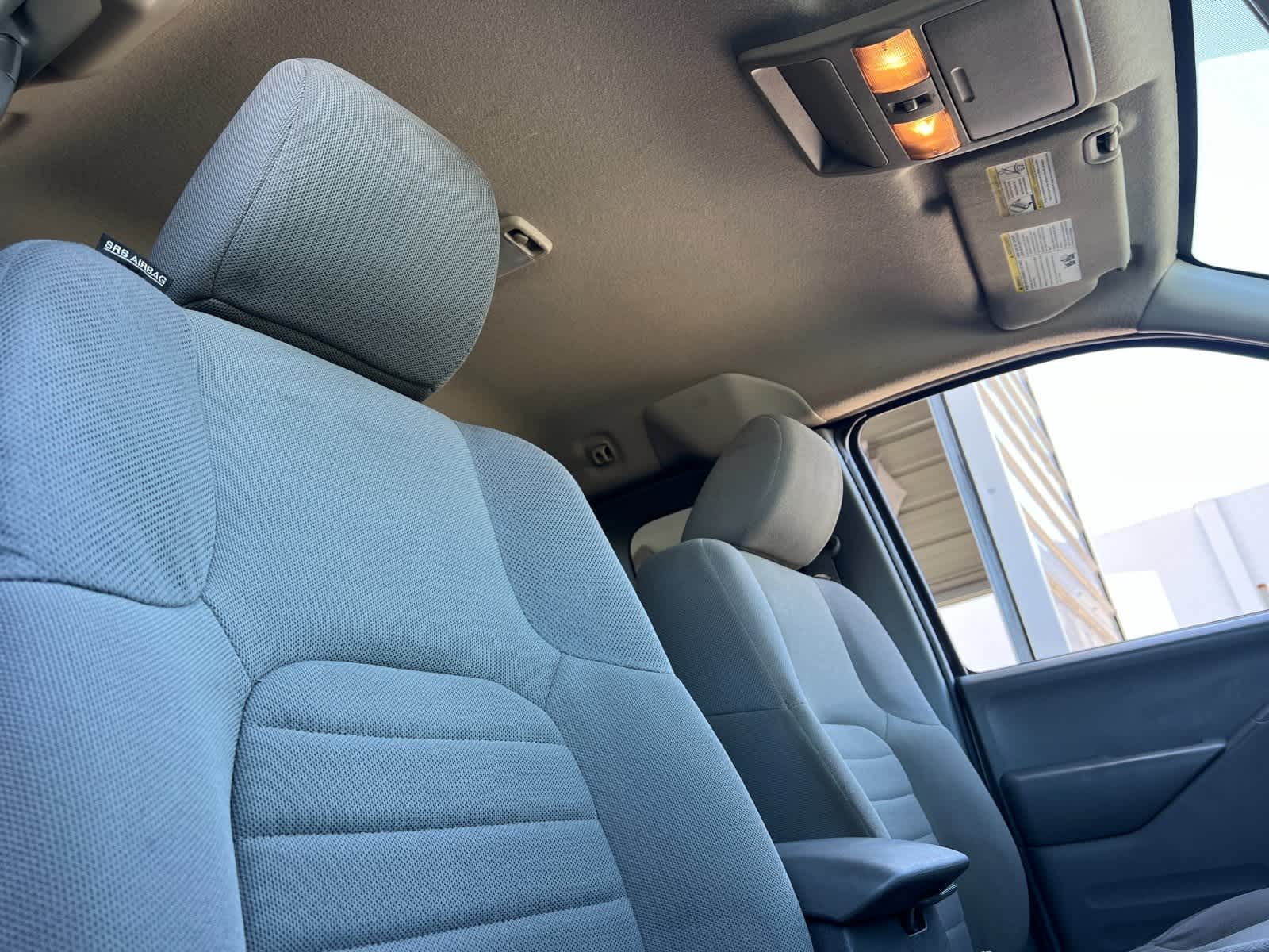 2017 Nissan Frontier S 16