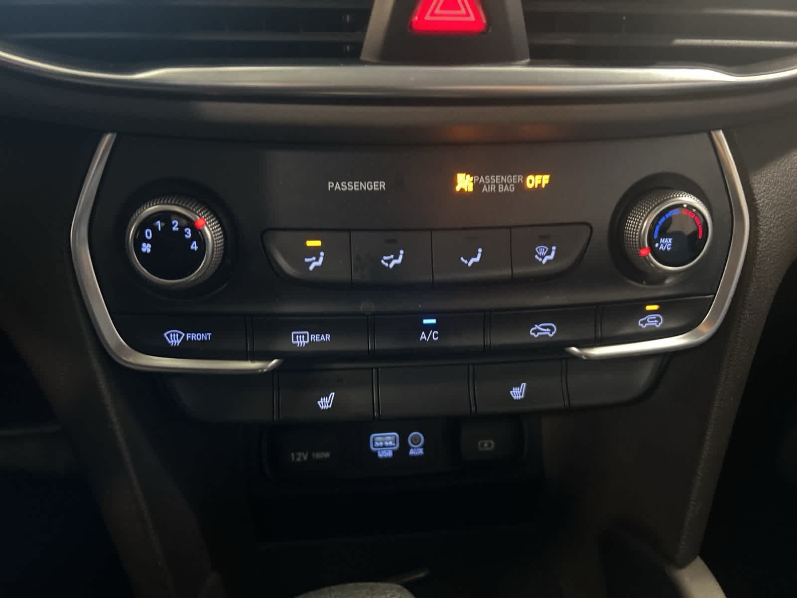 2019 Hyundai Santa Fe SEL 27