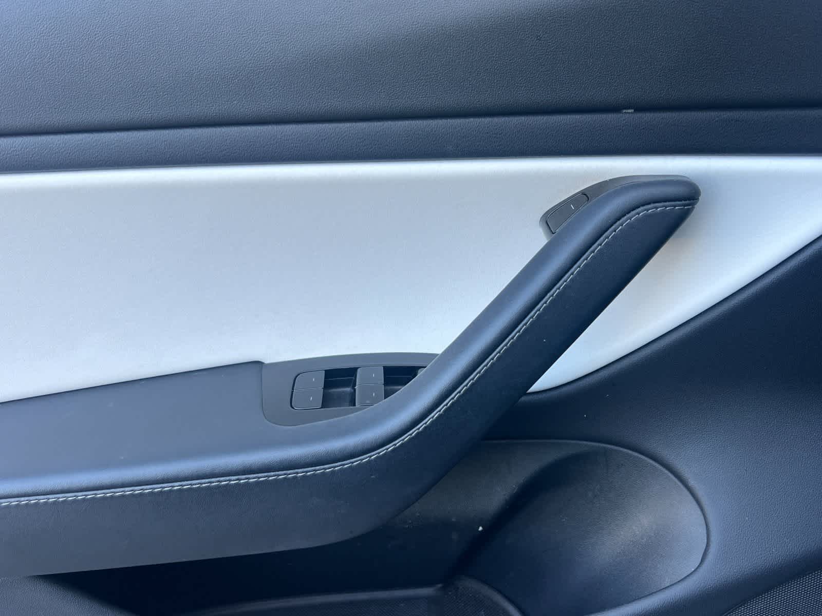 Thumbnail: 2018 Tesla Model 3 - 13