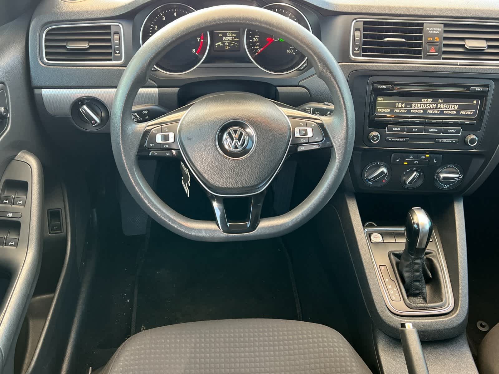 Thumbnail: 2015 Volkswagen Jetta - 15