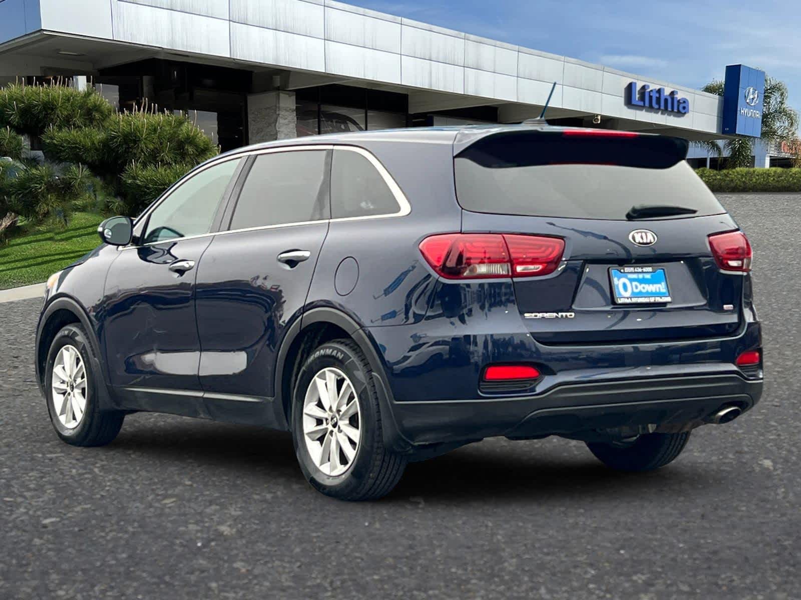 Thumbnail: 2019 Kia Sorento - 6