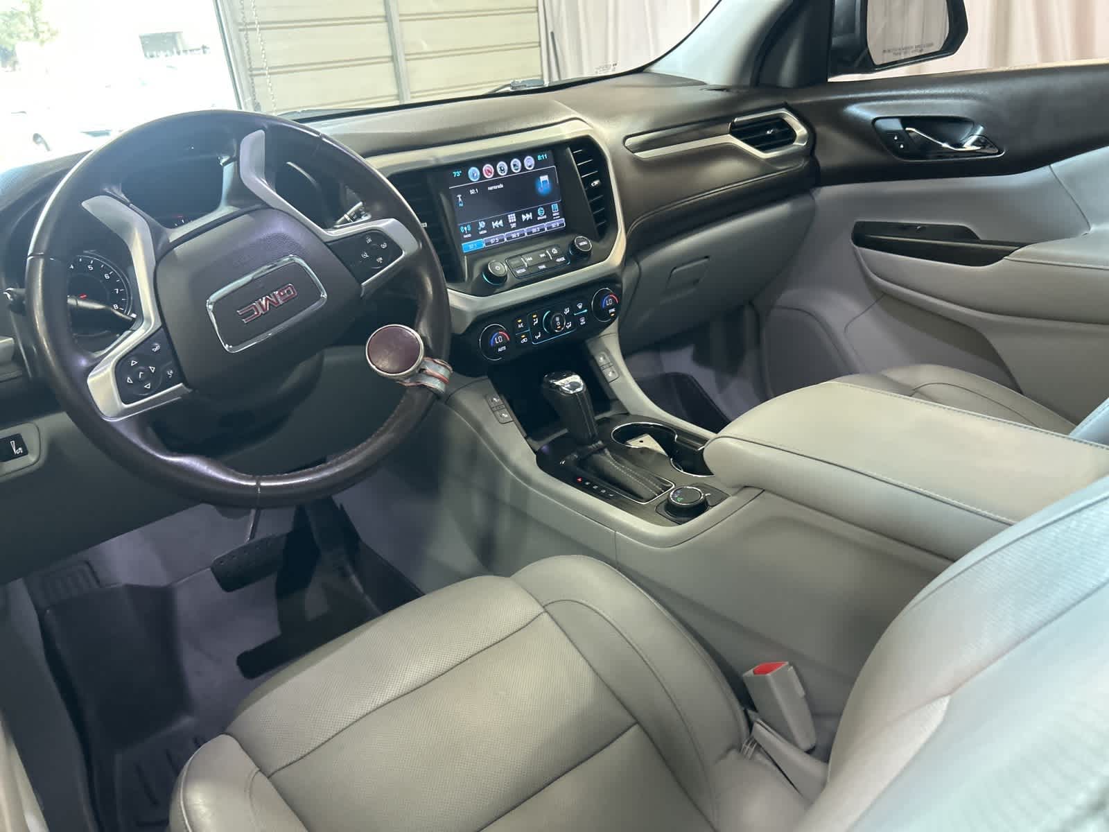 Thumbnail: 2018 GMC Acadia - 23