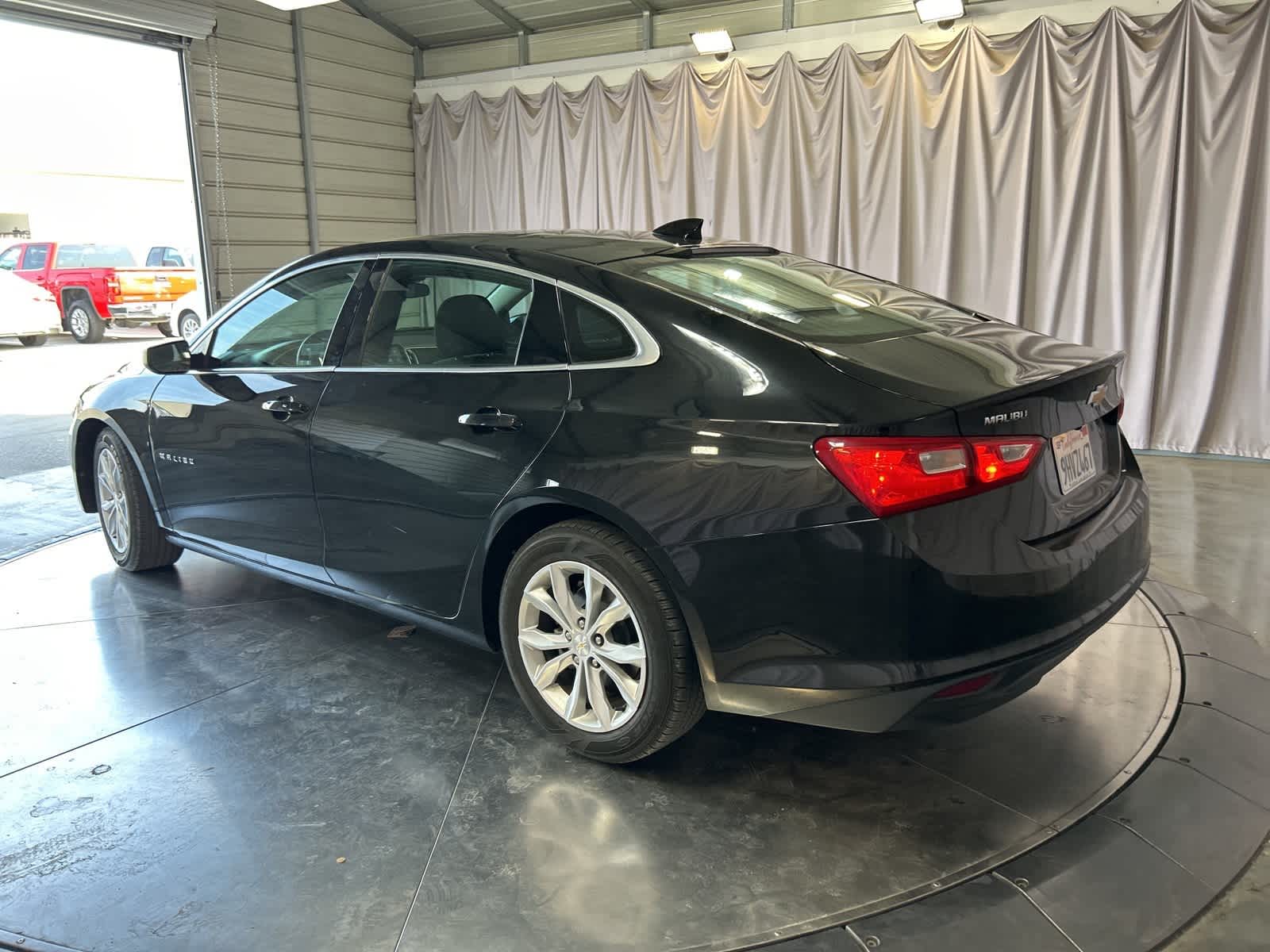 Thumbnail: 2024 Chevrolet Malibu - 16