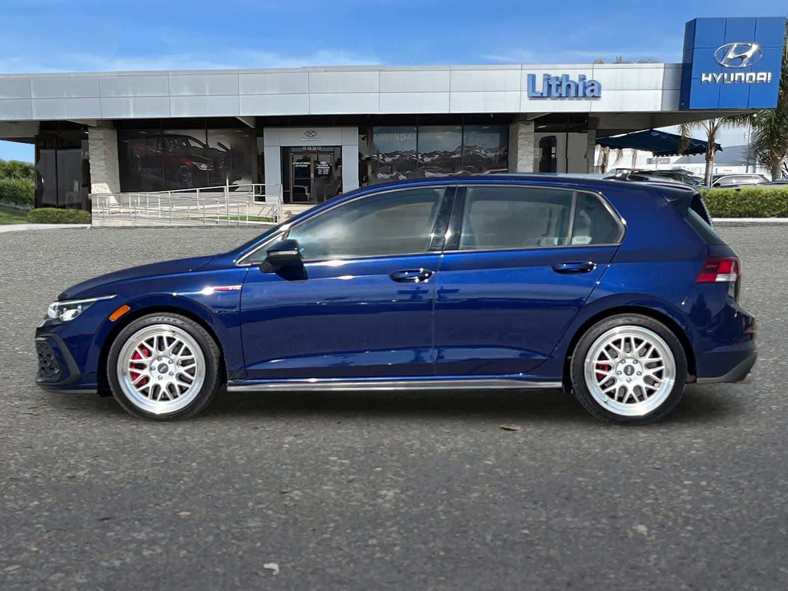 2023 Volkswagen Golf GTI 2.0T S photo 5