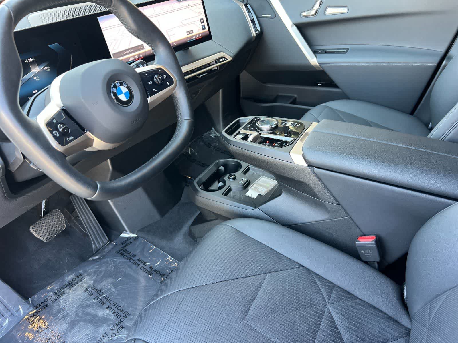 Thumbnail: 2026 BMW iX - 12