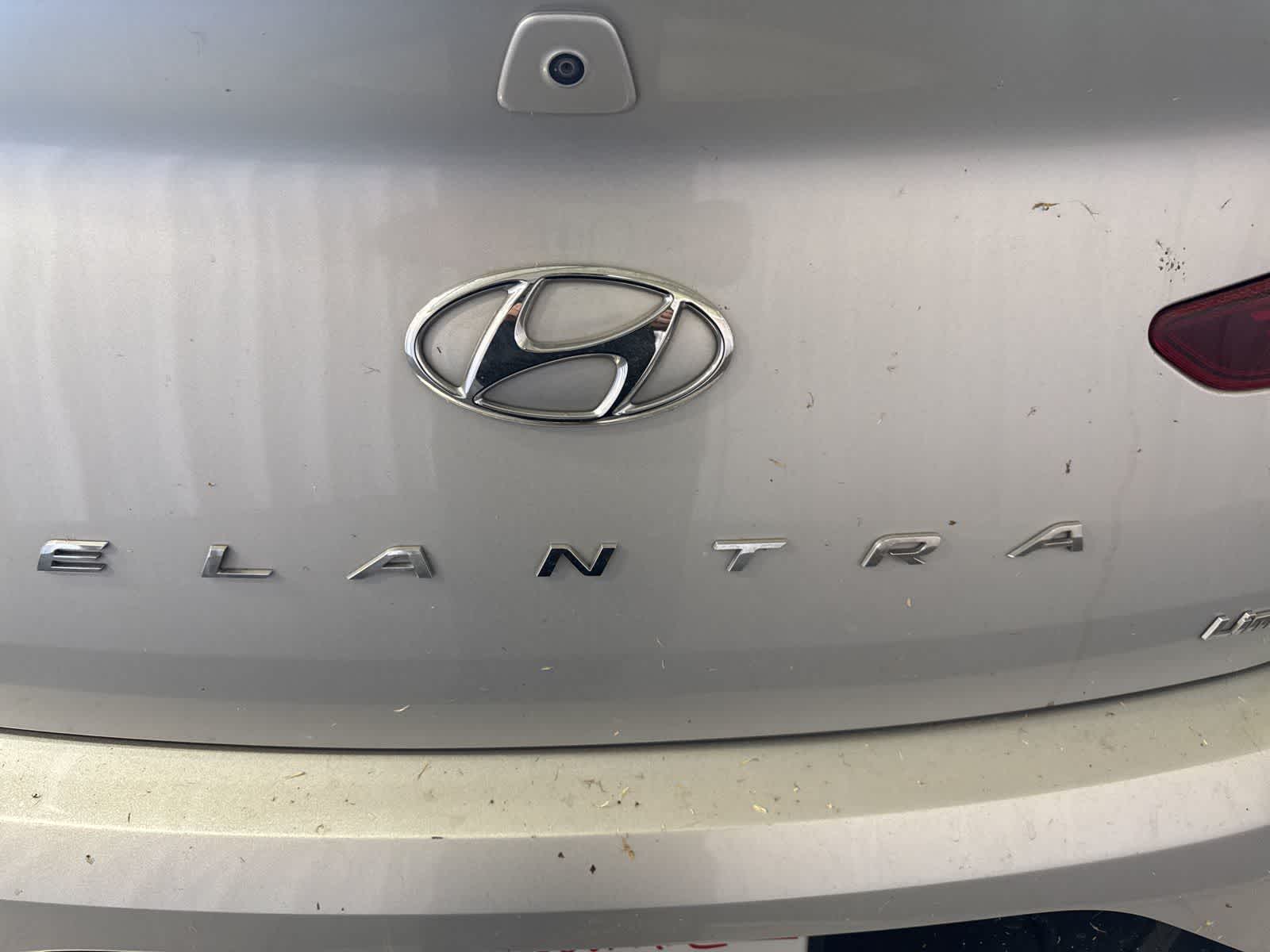 Thumbnail: 2020 Hyundai Elantra - 13