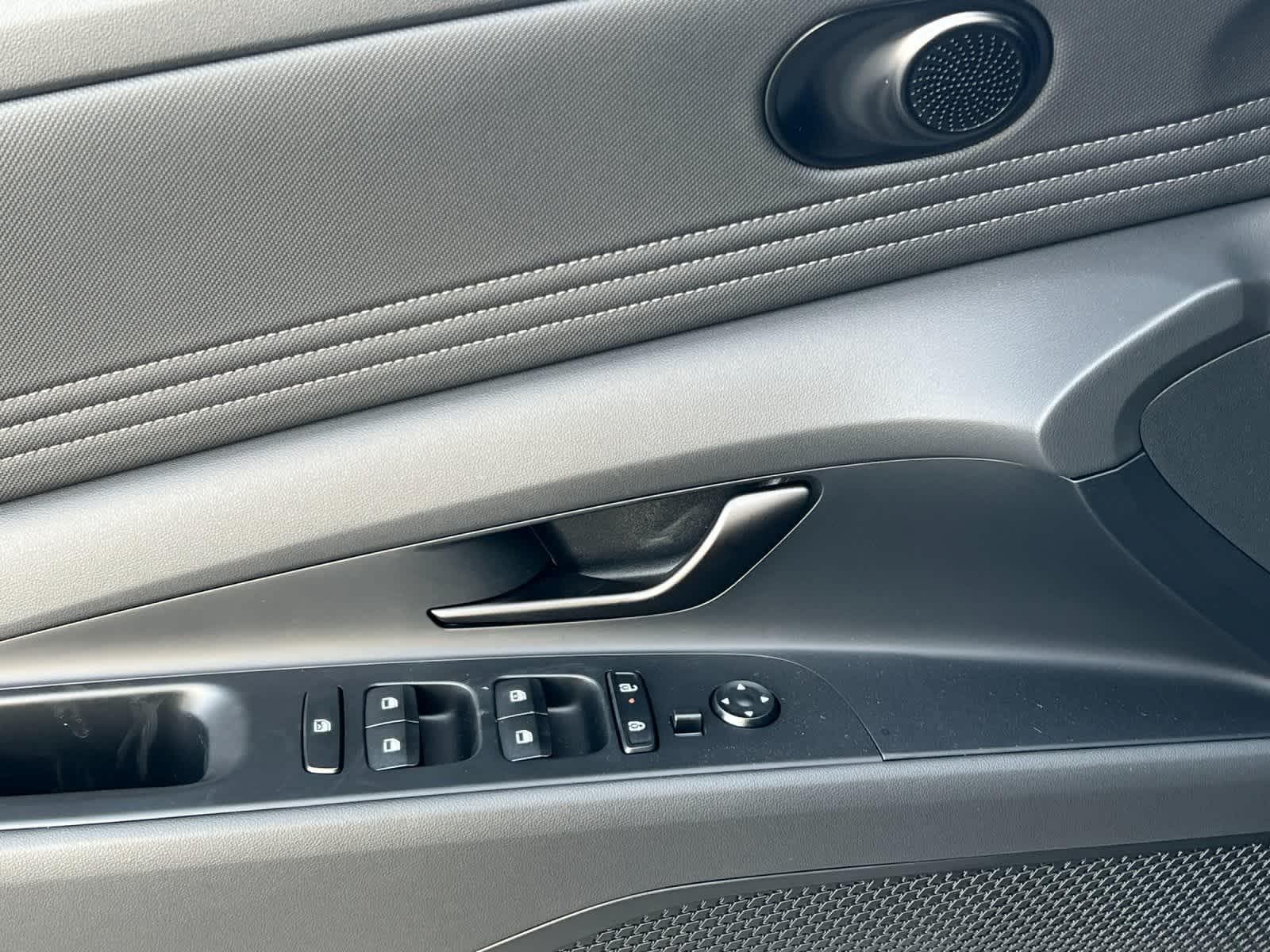 Thumbnail: 2026 Hyundai Elantra - 13