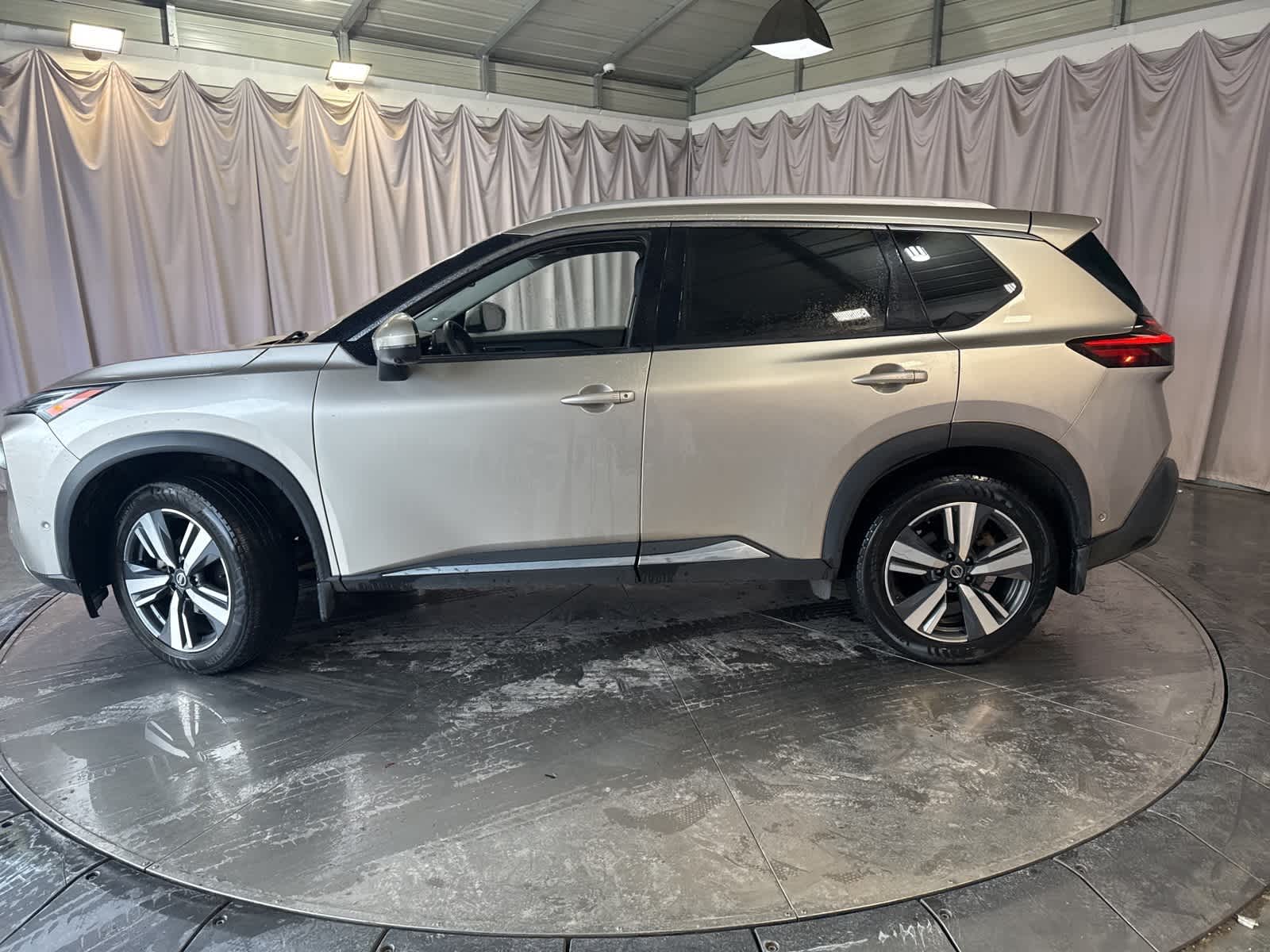 Thumbnail: 2021 Nissan Rogue - 8