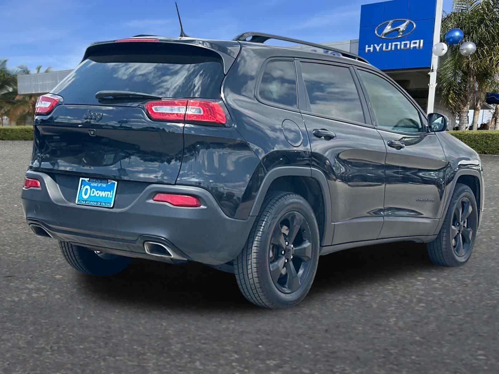 Thumbnail: 2018 Jeep Cherokee - 2