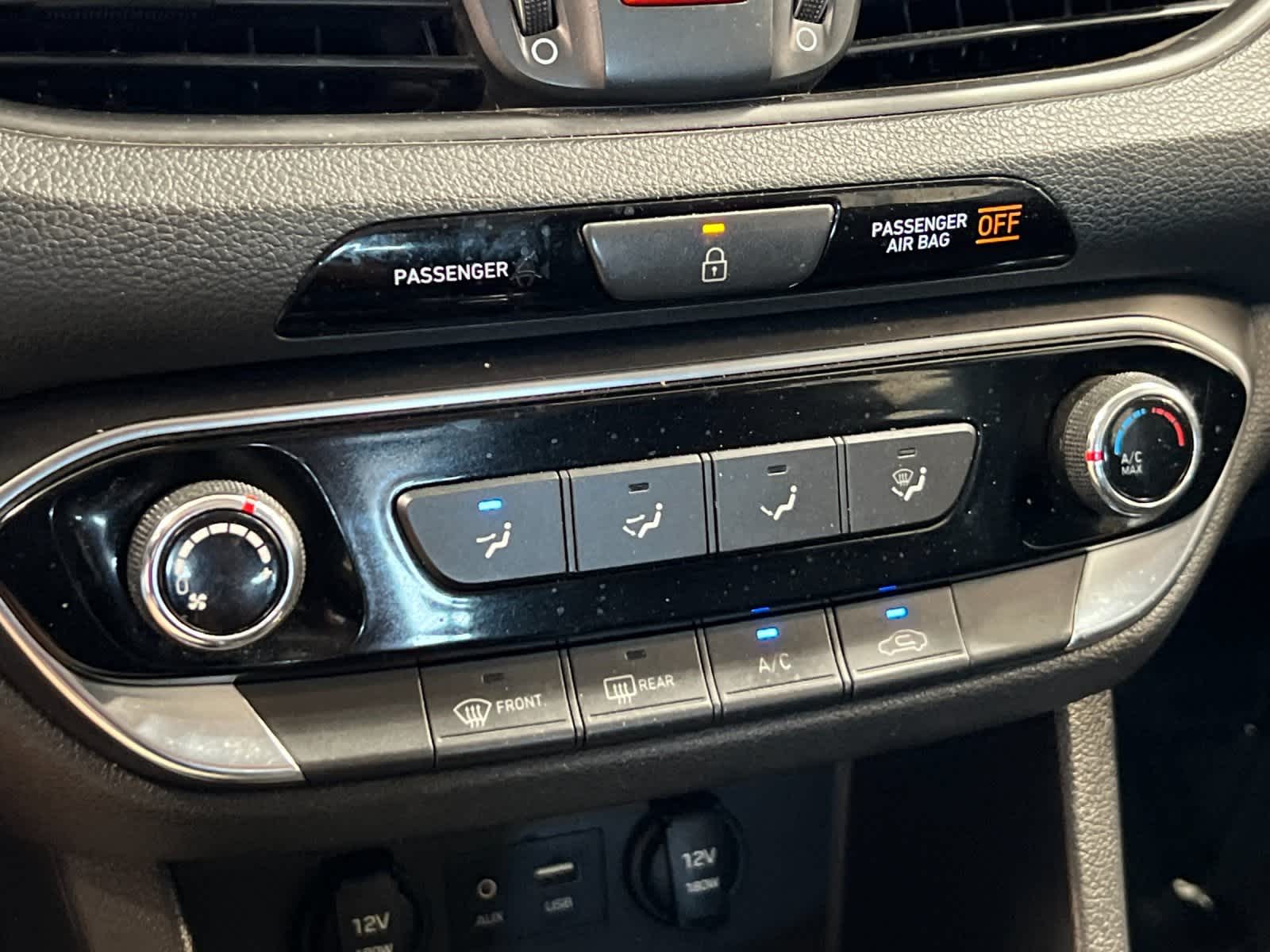 Thumbnail: 2019 Hyundai Elantra - 20