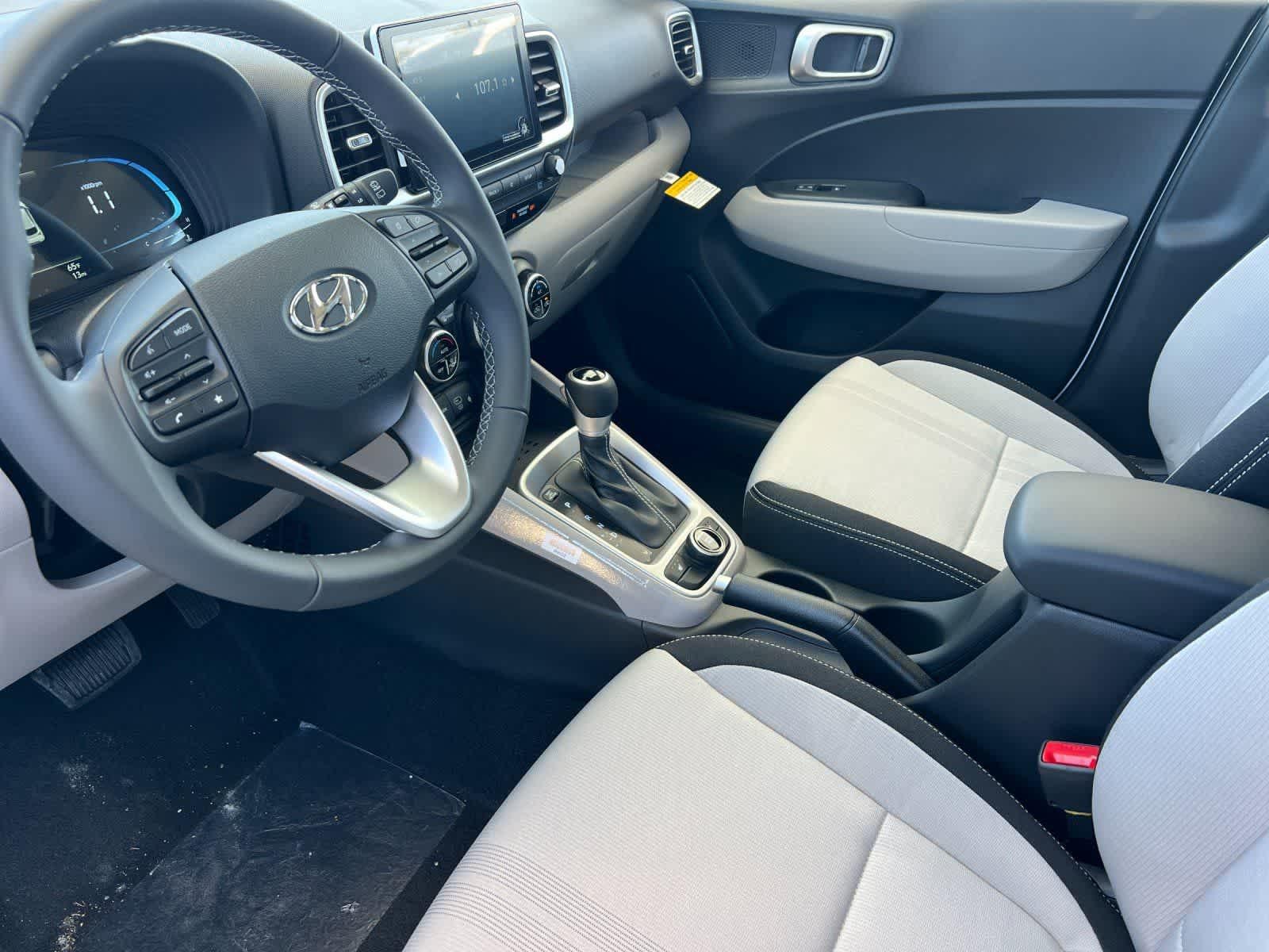 Thumbnail: 2026 Hyundai Venue - 9