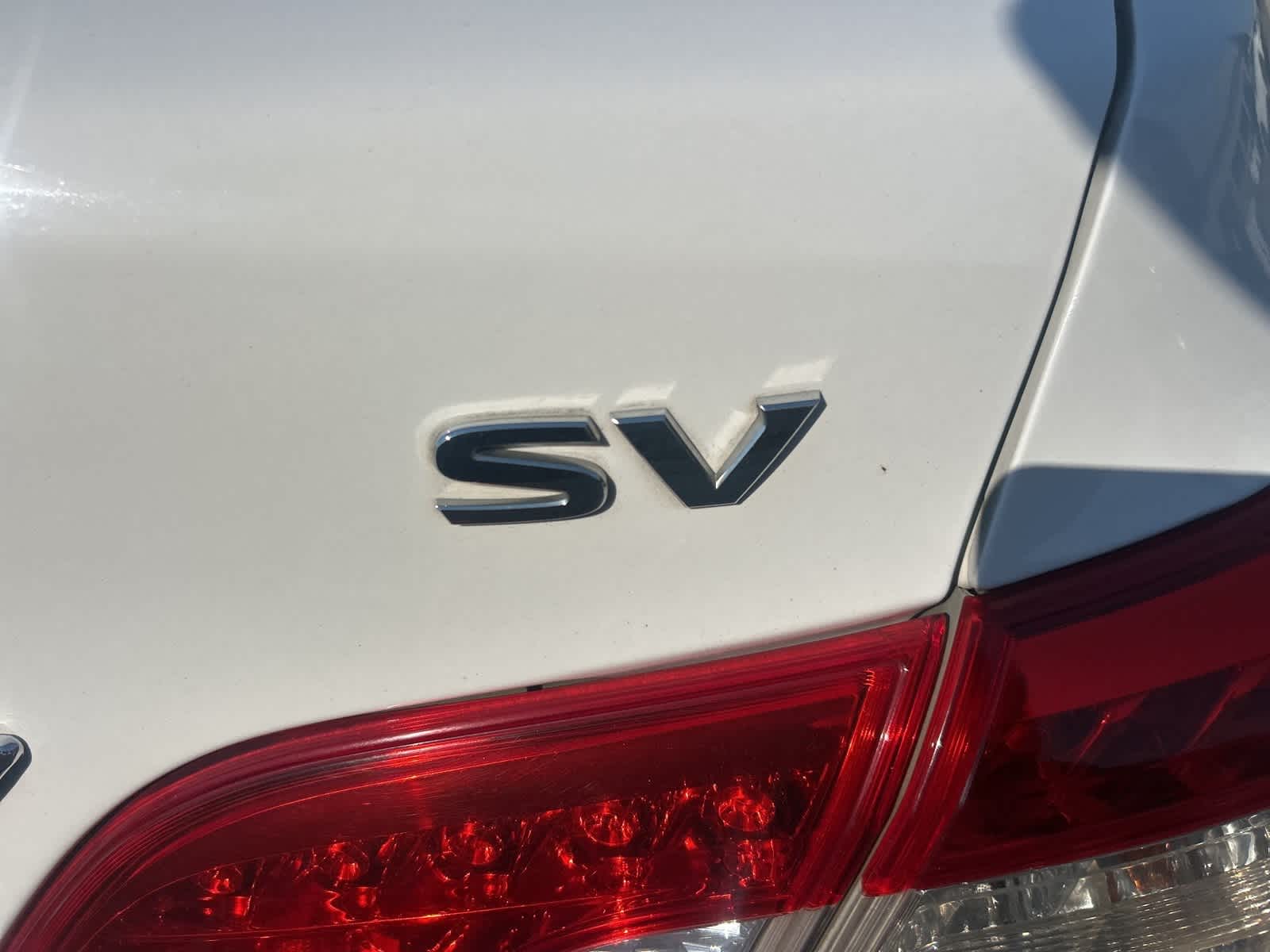 Thumbnail: 2015 Nissan Sentra - 10
