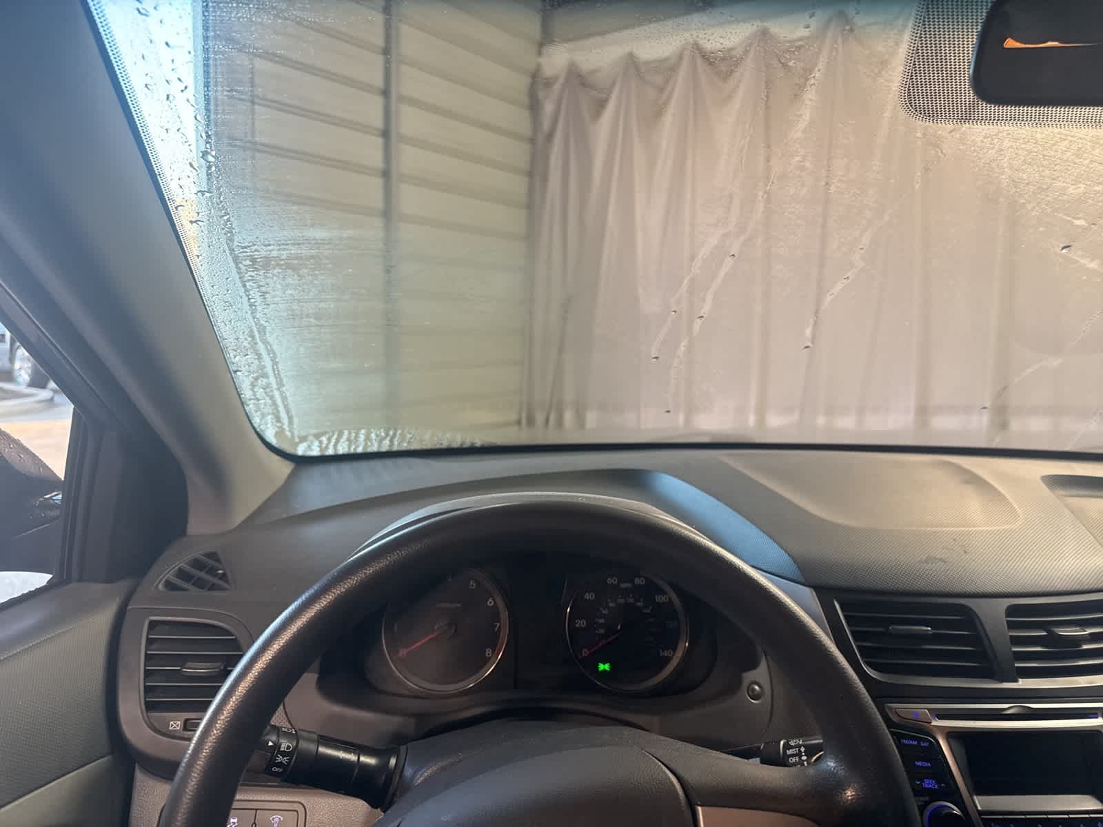 Thumbnail: 2015 Hyundai Accent - 21